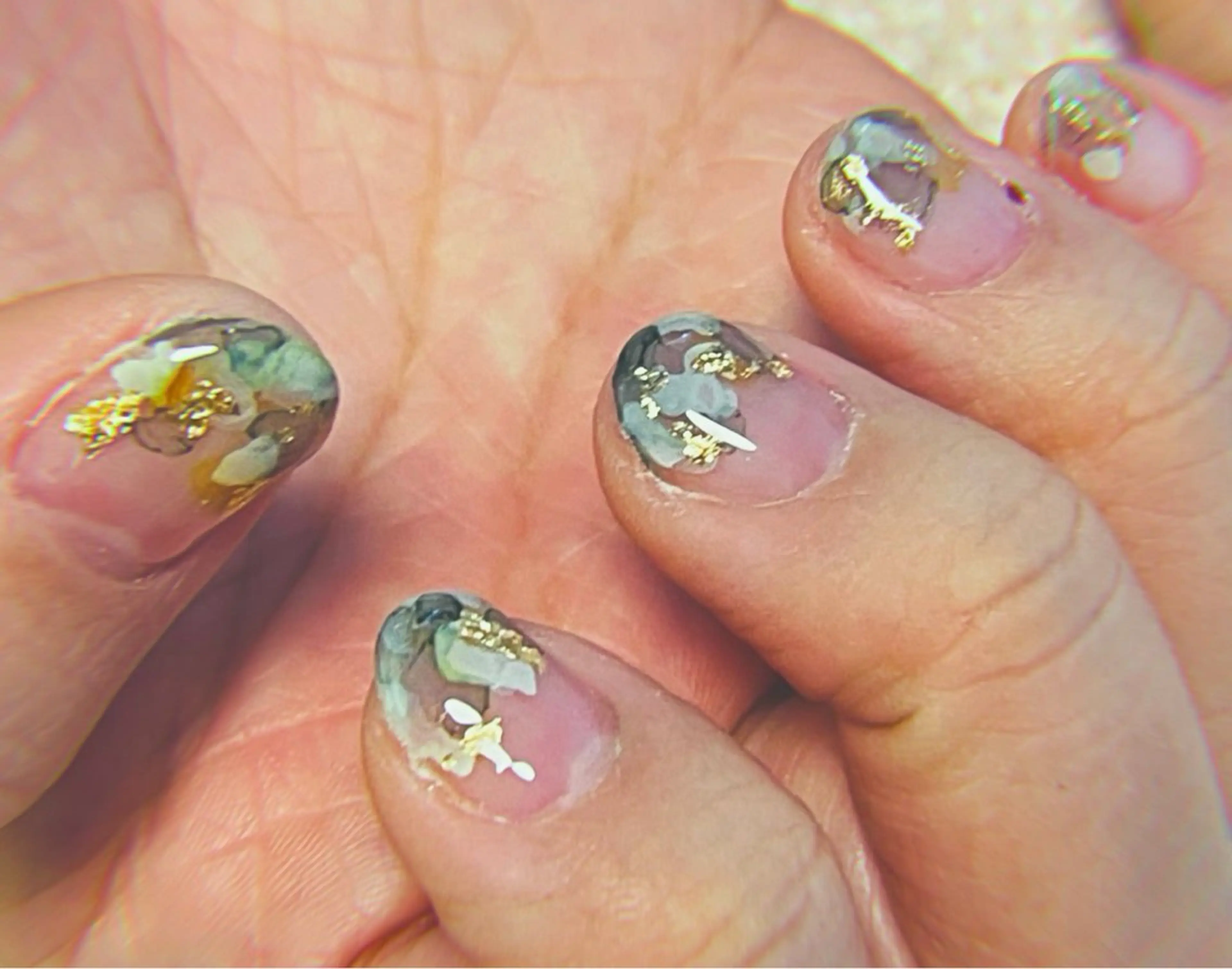 ネイル ニュアンスネイル MONT D'OR mitsuyoのネイルデザイン