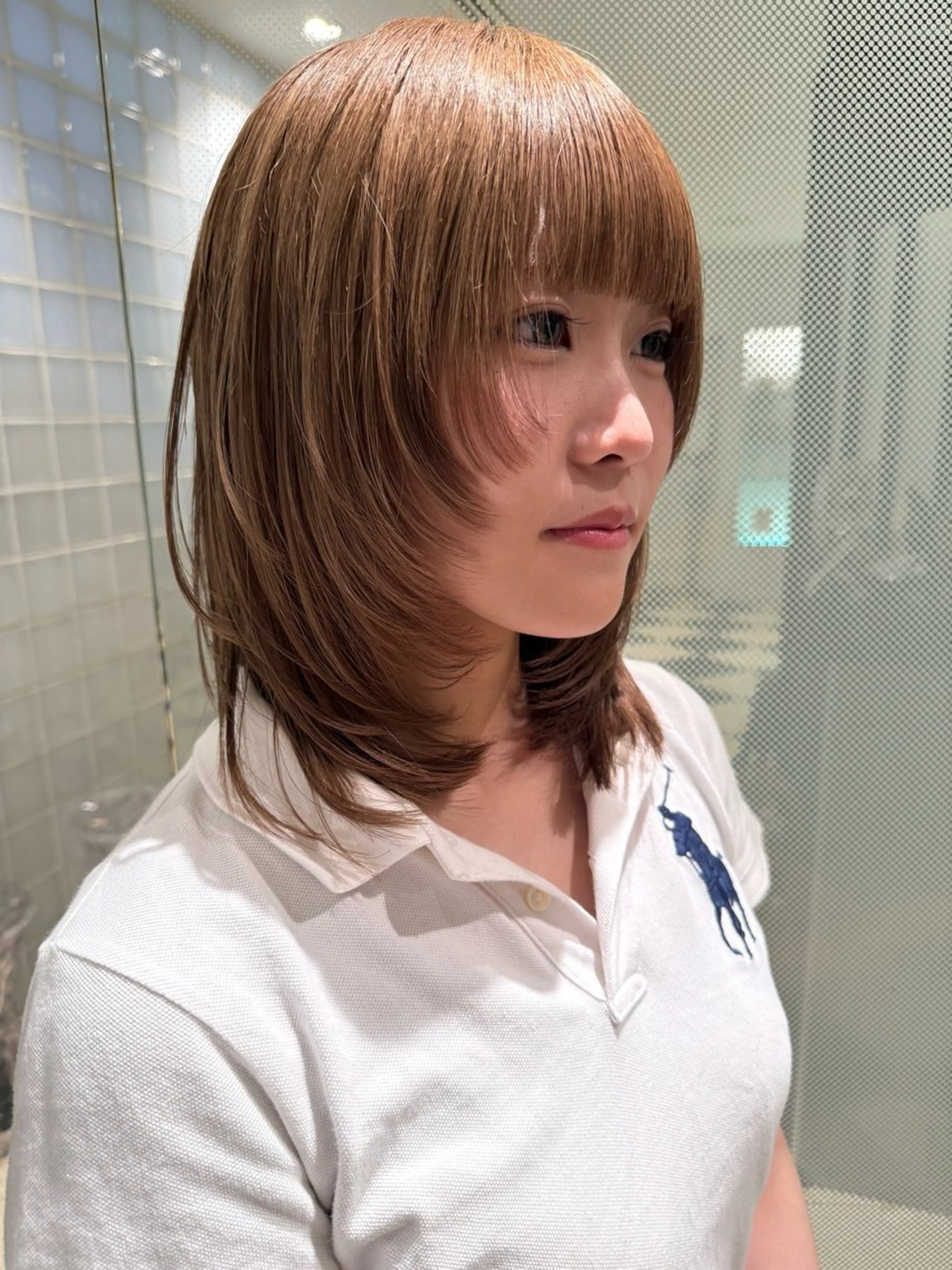 ミディアム anna 韓国レイヤ ー/ ハッシュカットのヘアスタイル