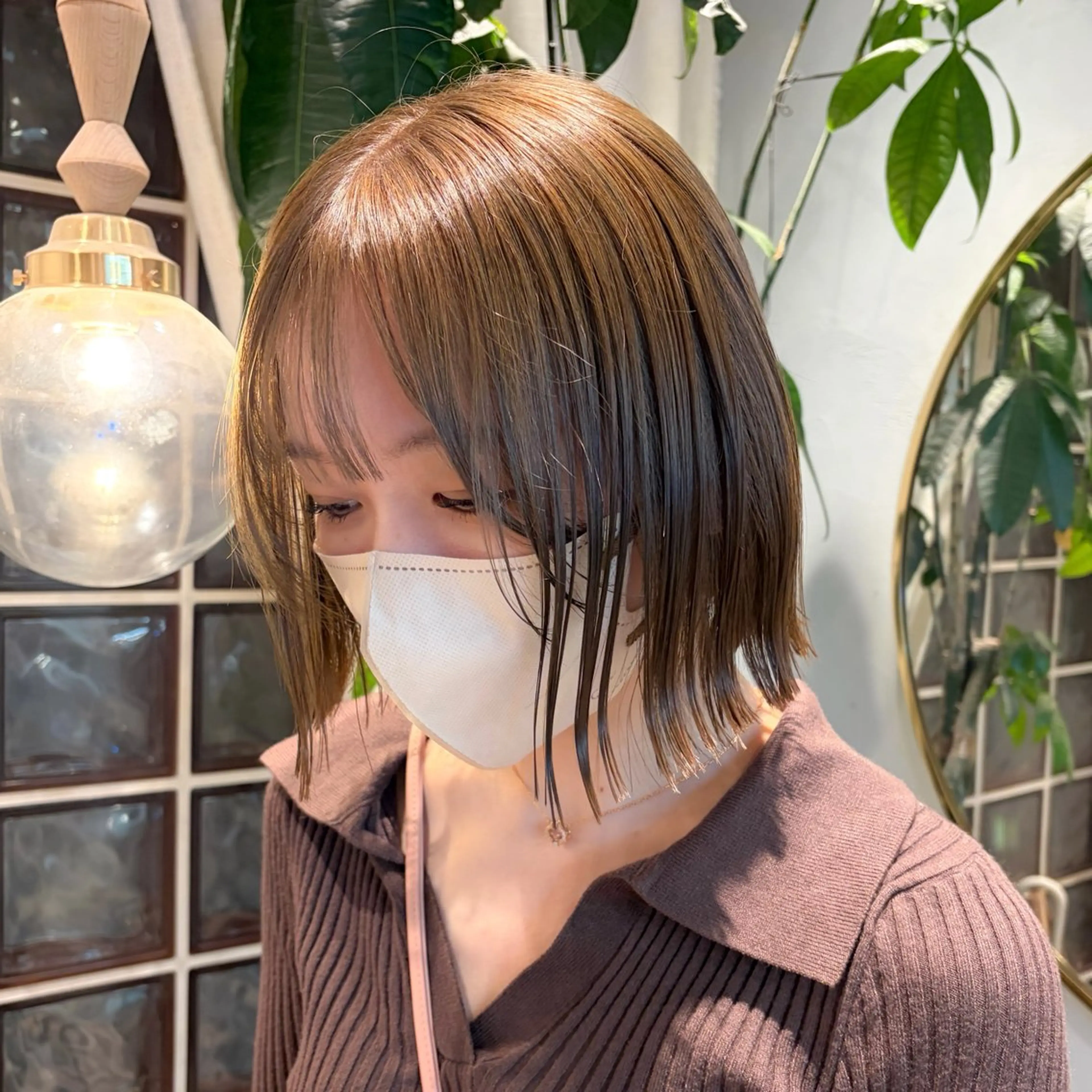 ショート カラー ベージュカラー 透明感カラー オリーブベージュ カット ヘアカラー トリートメント ♥️ボブ縮毛矯正/艶 髪/minami♥️のヘアスタイル