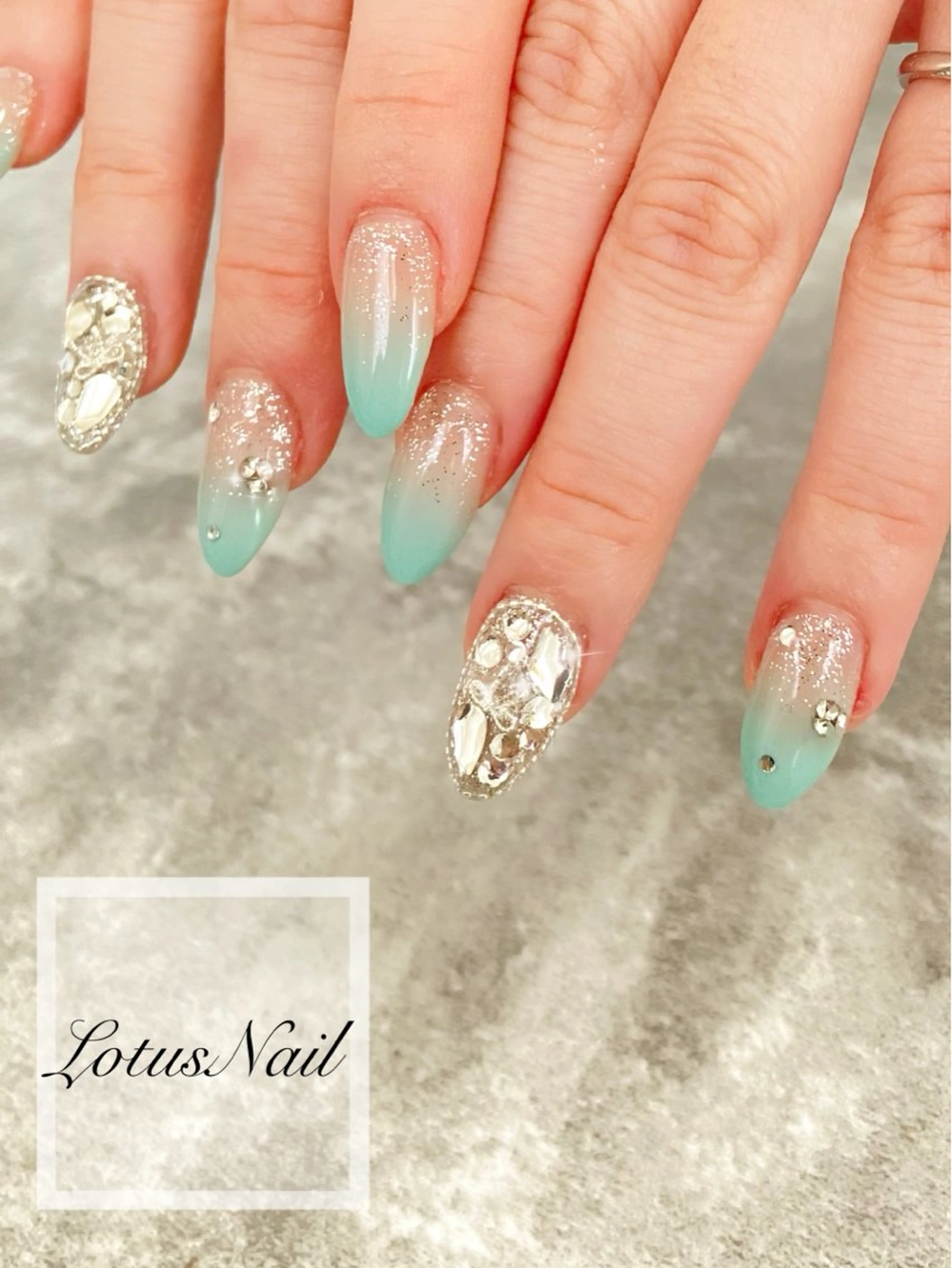 ネイル ハンドネイル Lotus Nailのネイルデザイン