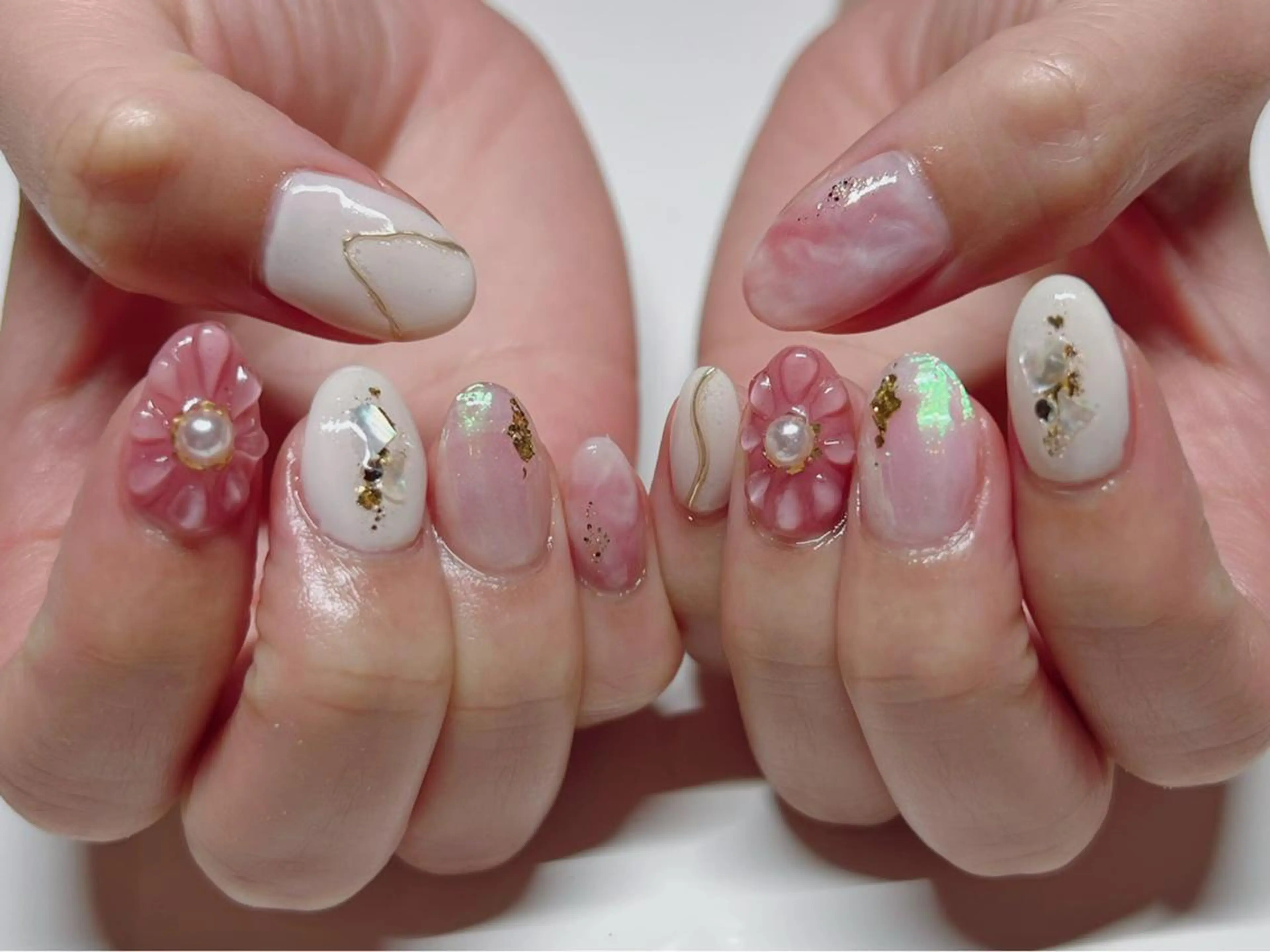 ネイル ハンドネイル IRAS..nail ＥＲＩＫＡのネイルデザイン