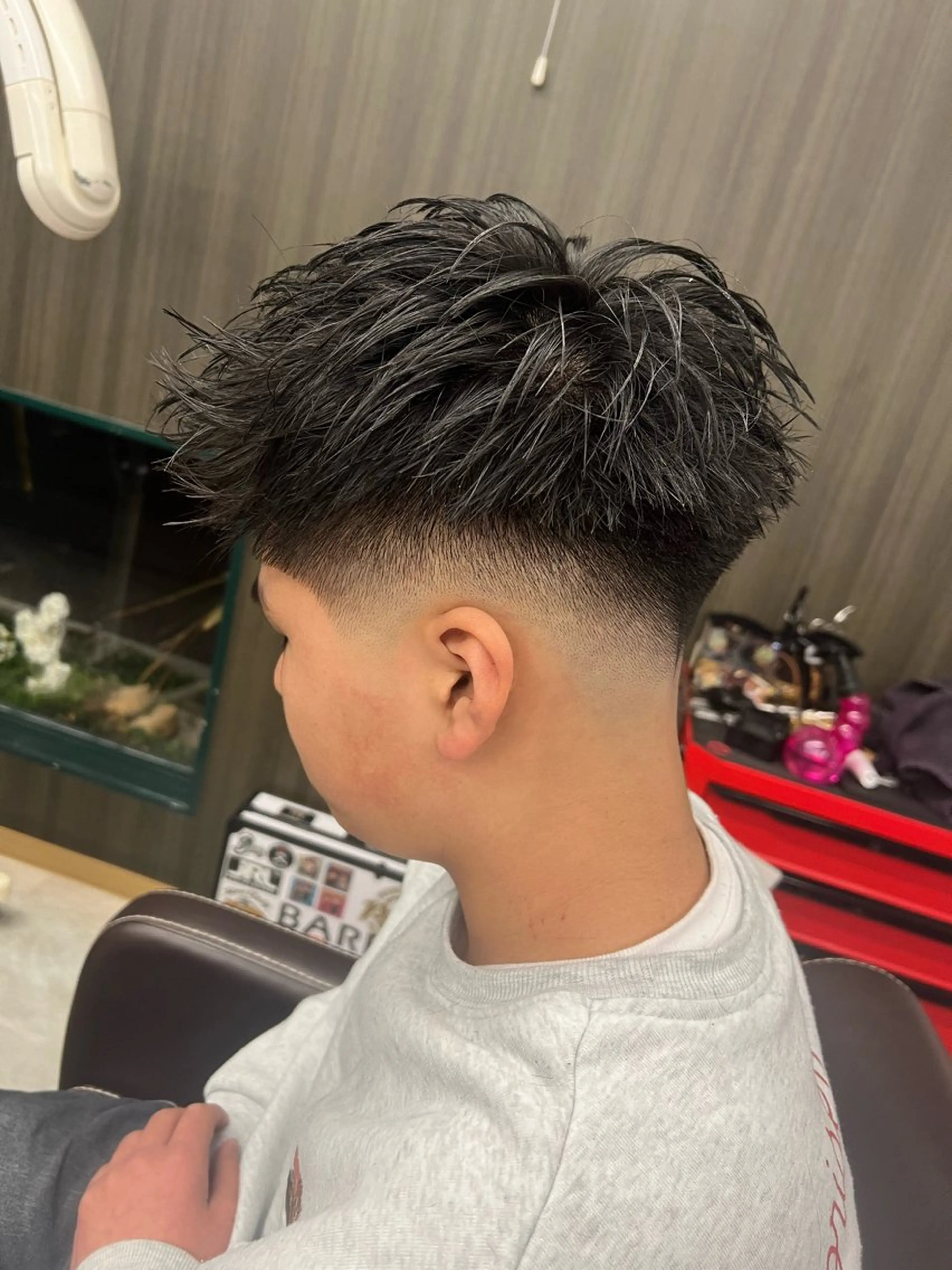ショート メンズ フェードカット 竹内 翼のヘアスタイル