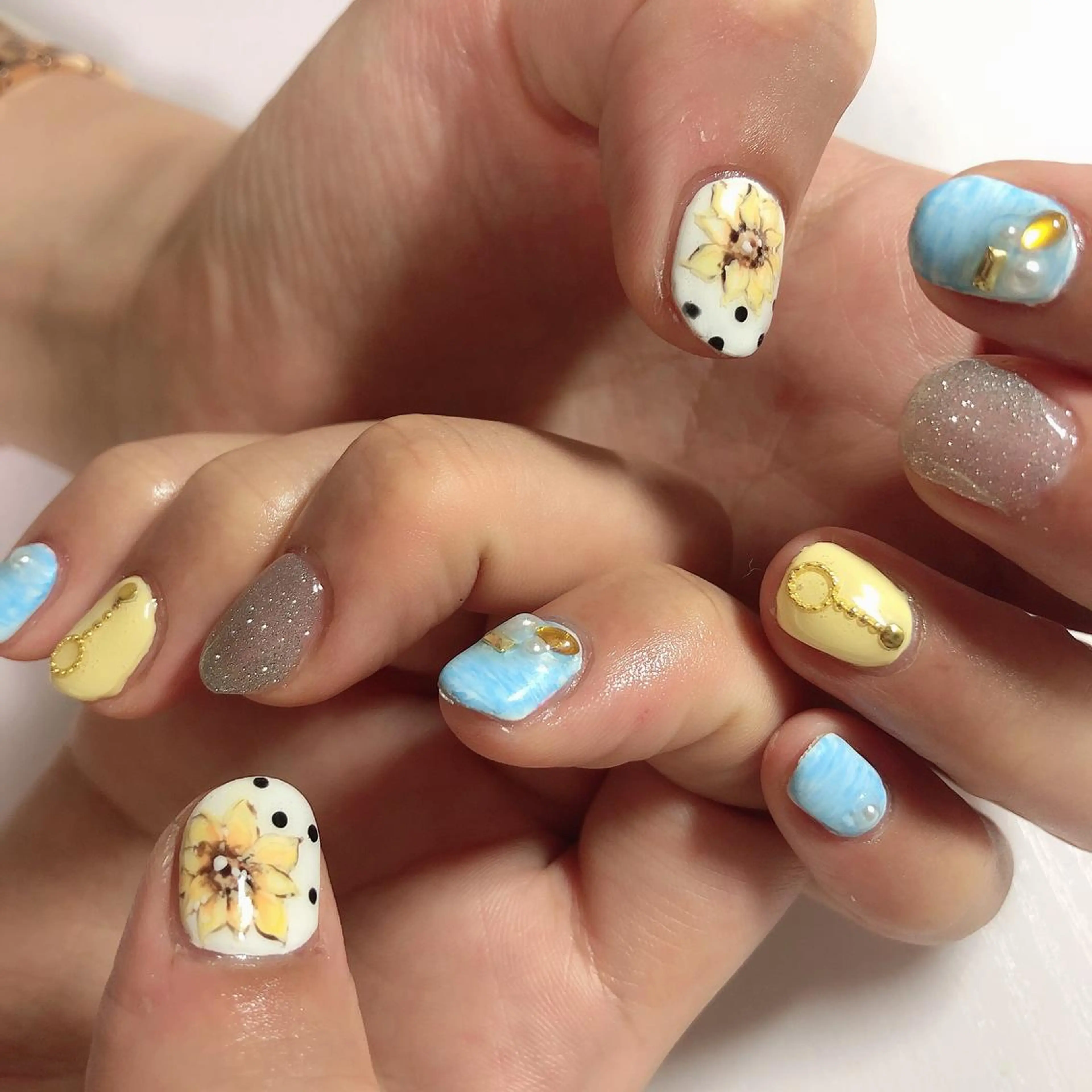 ネイル 持ち込み MIMINENE NAILのネイルデザイン