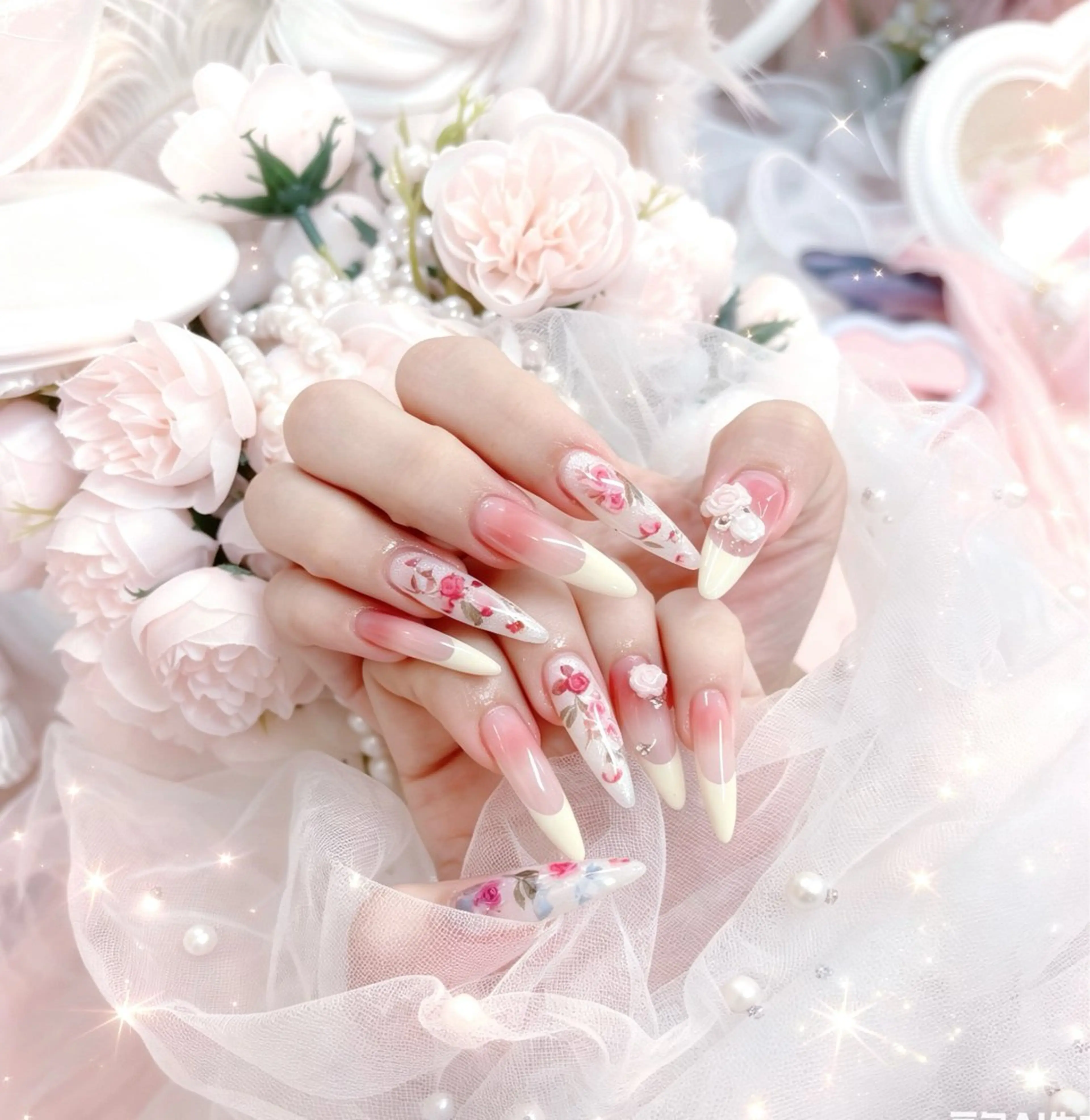 ネイル ハンドネイル yin nailのネイルデザイン