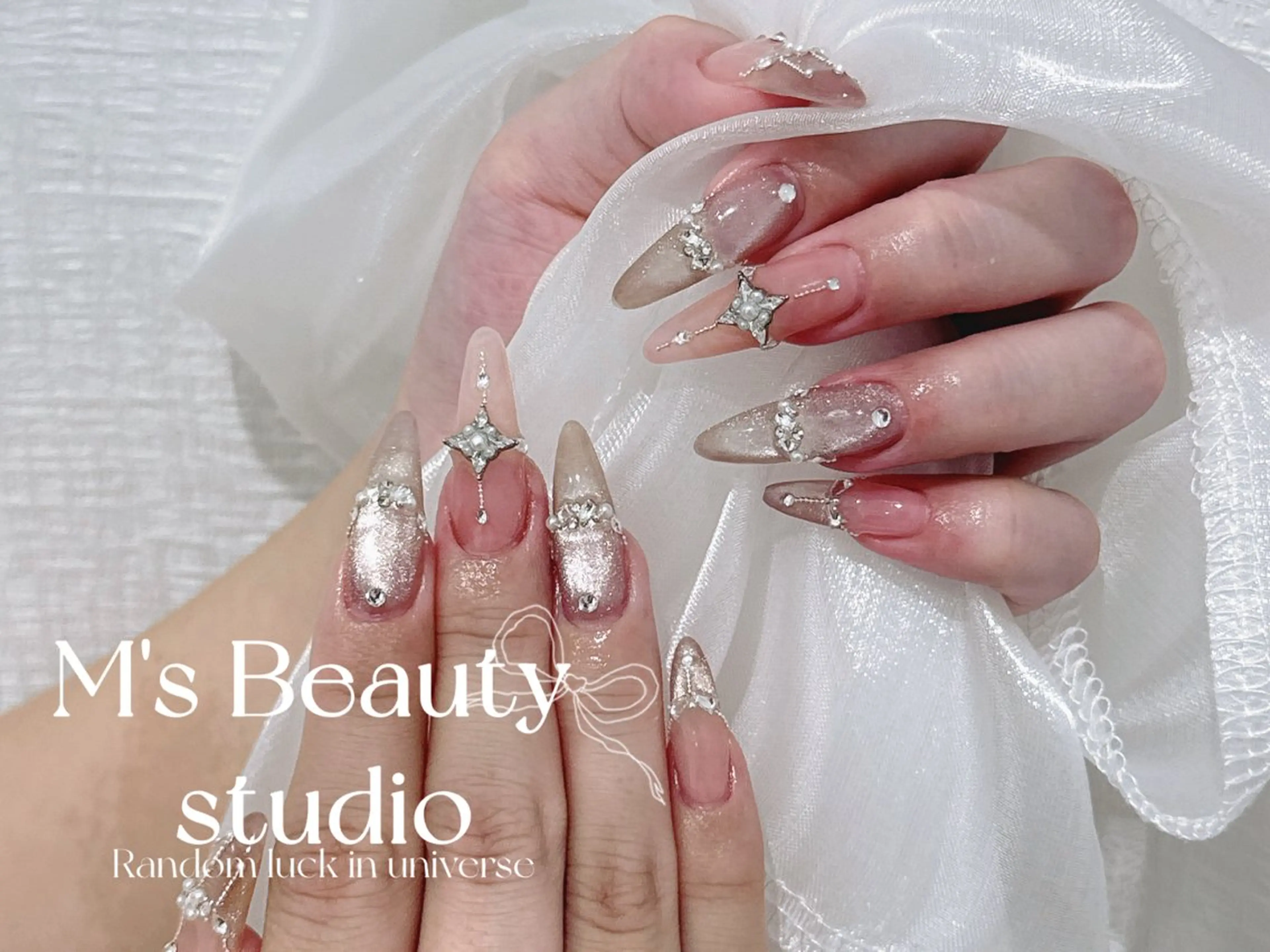 ネイル エムズ ビューティスタジオのネイルデザイン