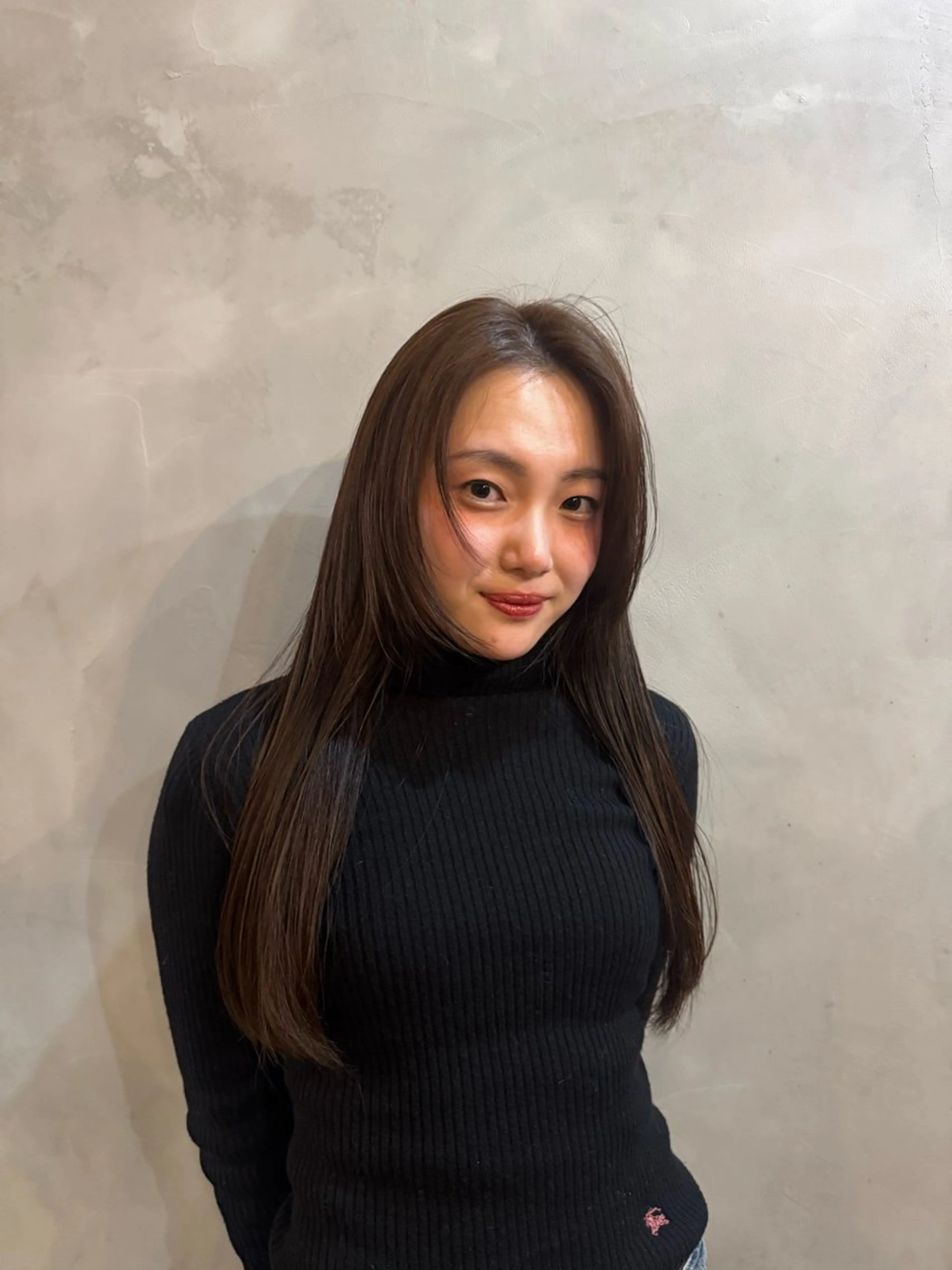 ロング ヘアカラー 🦢透明感カラー 🦢AI🫧のヘアスタイル