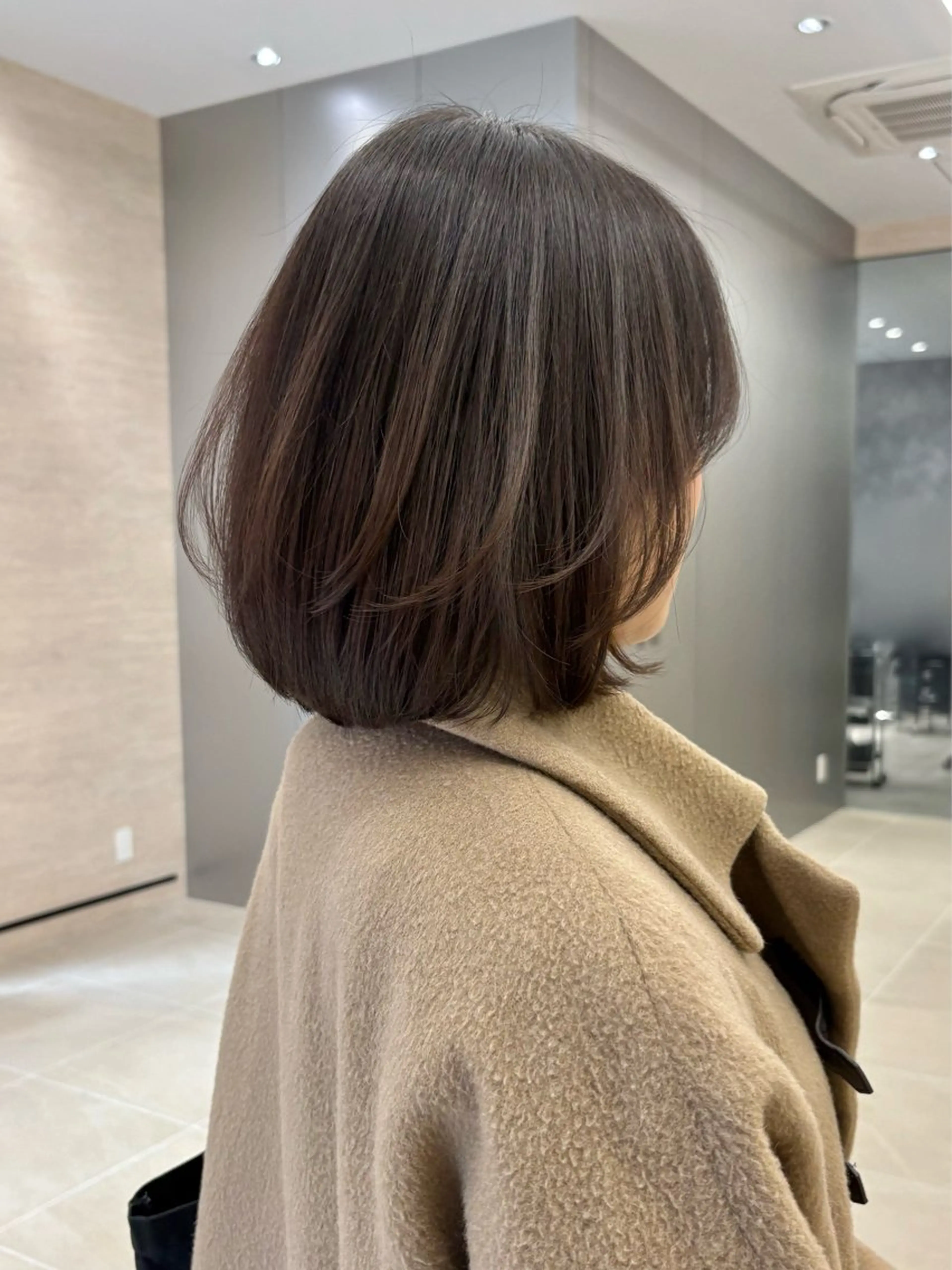 ミディアム カラー 透明感カラー レイヤーカット カット ヘアカラー 韓国/タッセルボブ /レイヤーボブのヘアスタイル