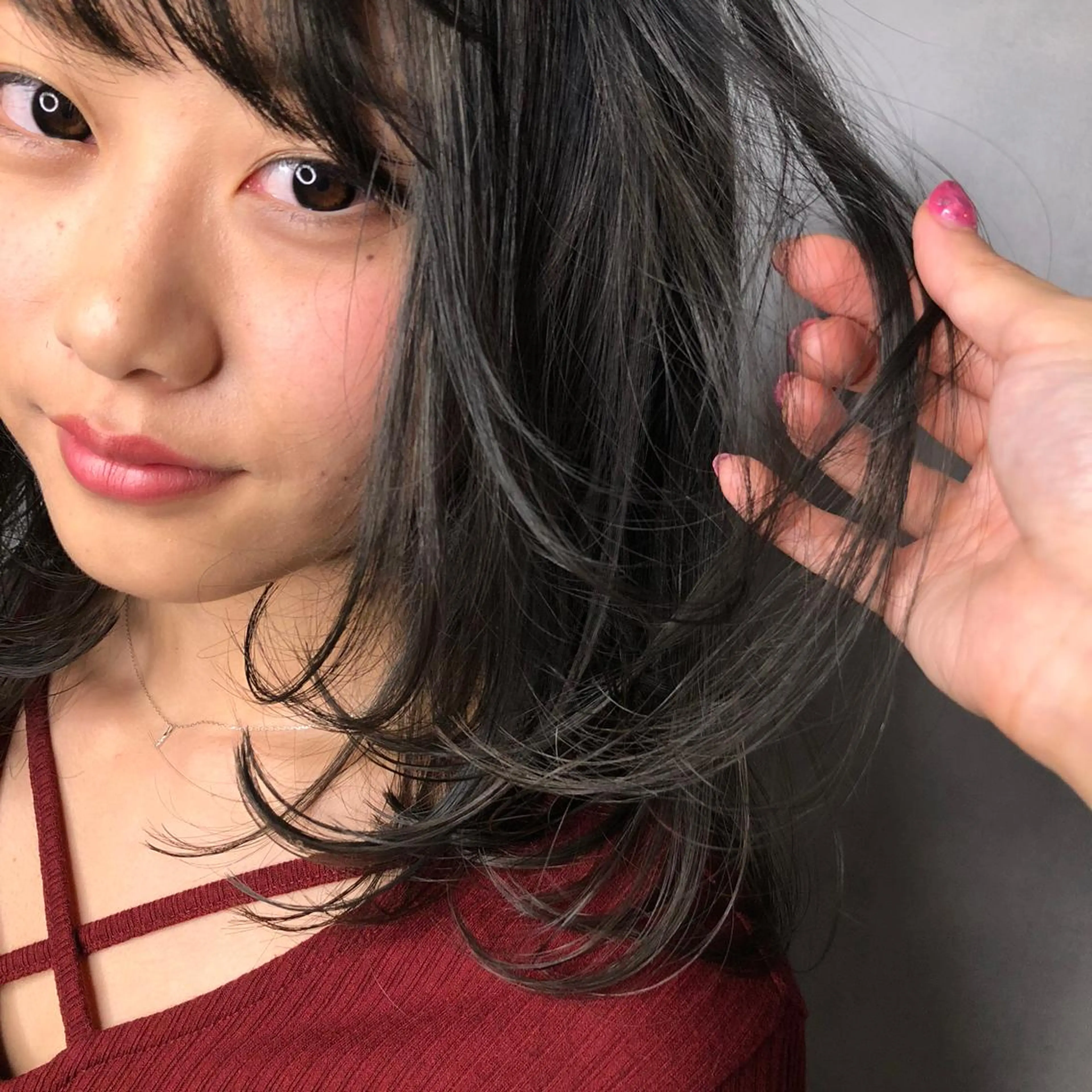 セミロング カラー アディクシーカラー ORIKA 美容室のヘアスタイル