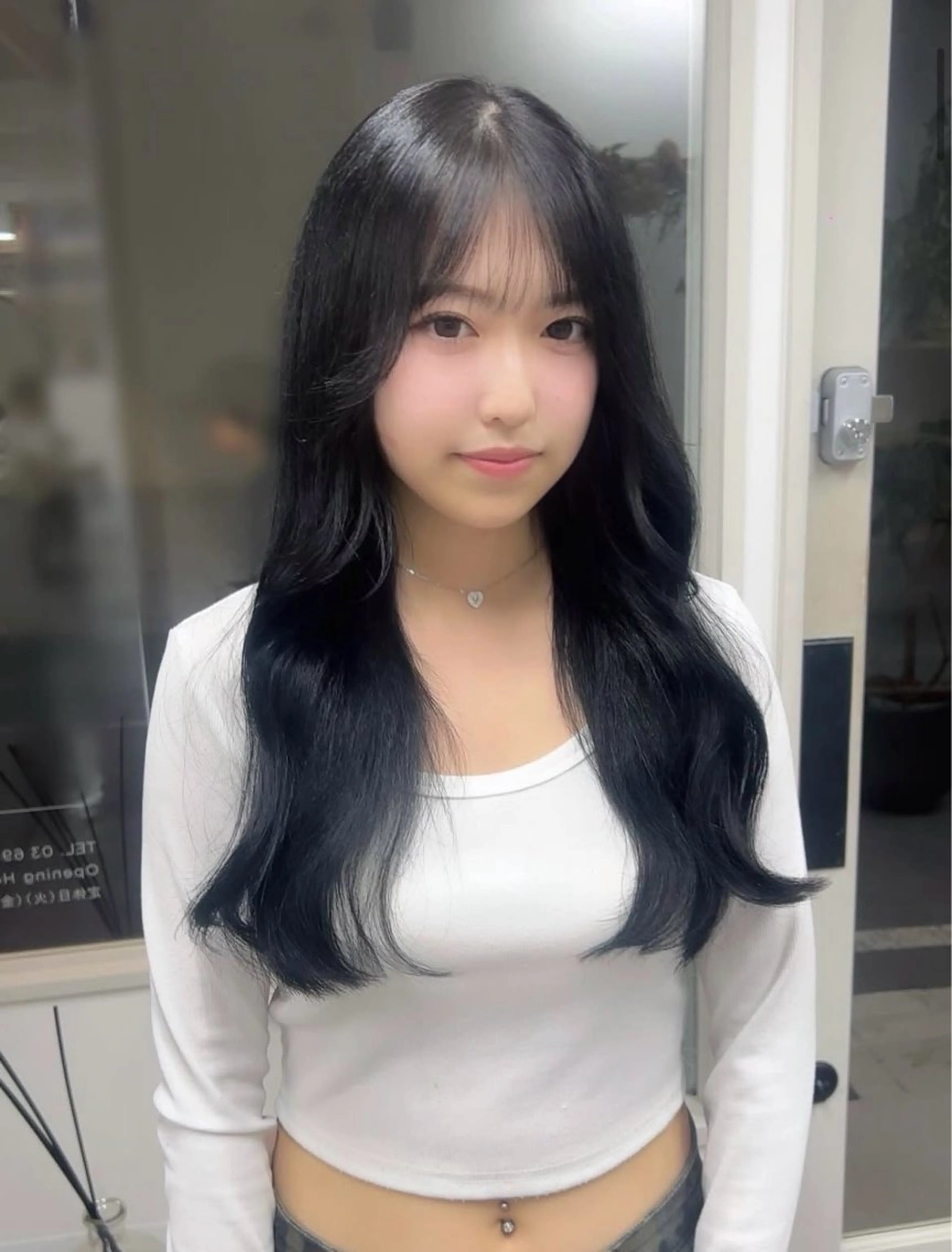 ロング カラー ami omochaのヘアスタイル