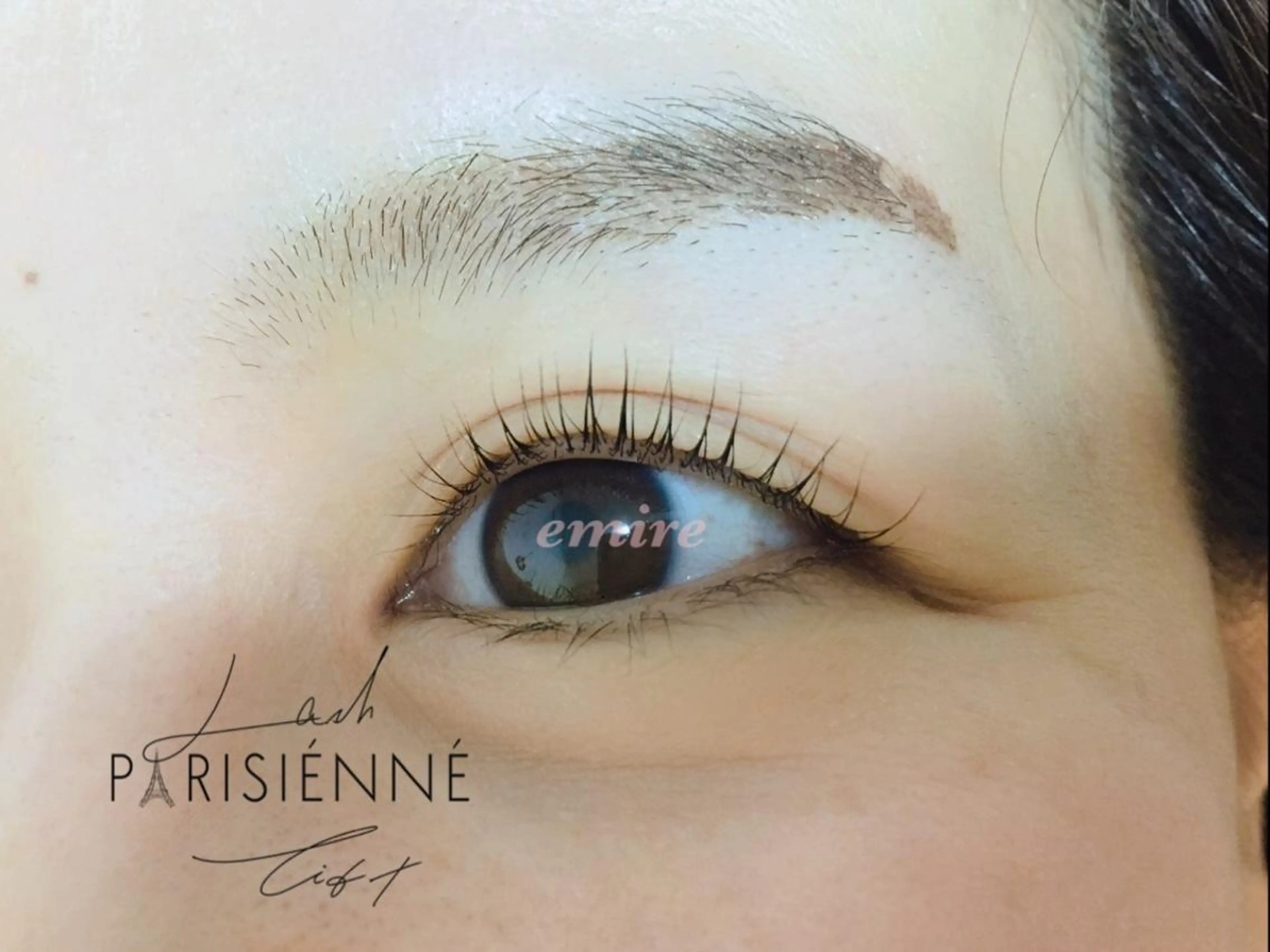 キッズ マツエク・マツパ パリジェンヌラッシュリフト emire ビューティーサロンのマツエク・マツパデザイン