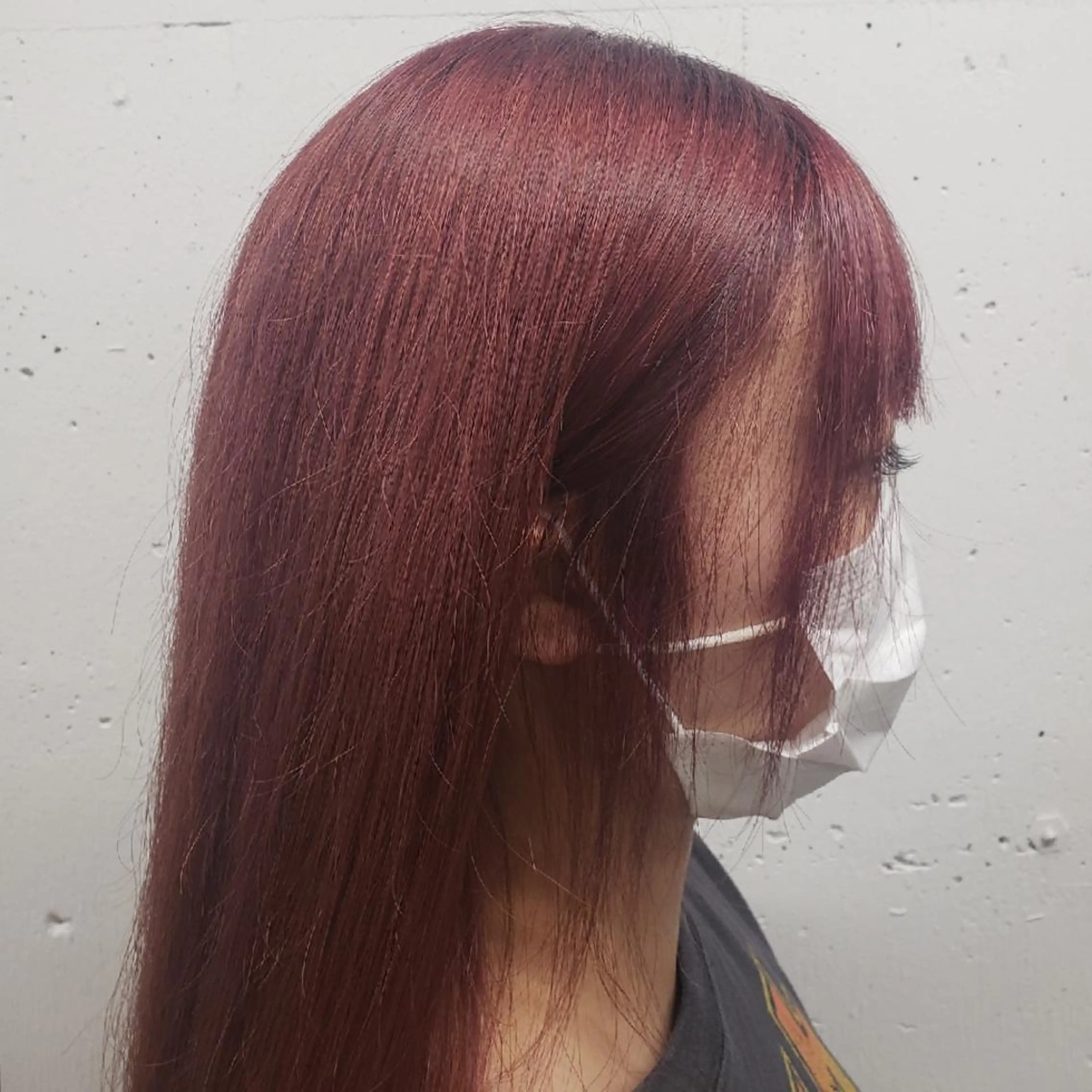 カラー ロング ブリーチ ピンクカラー ナチュラル・抜け感 永井　賢三のヘアスタイル