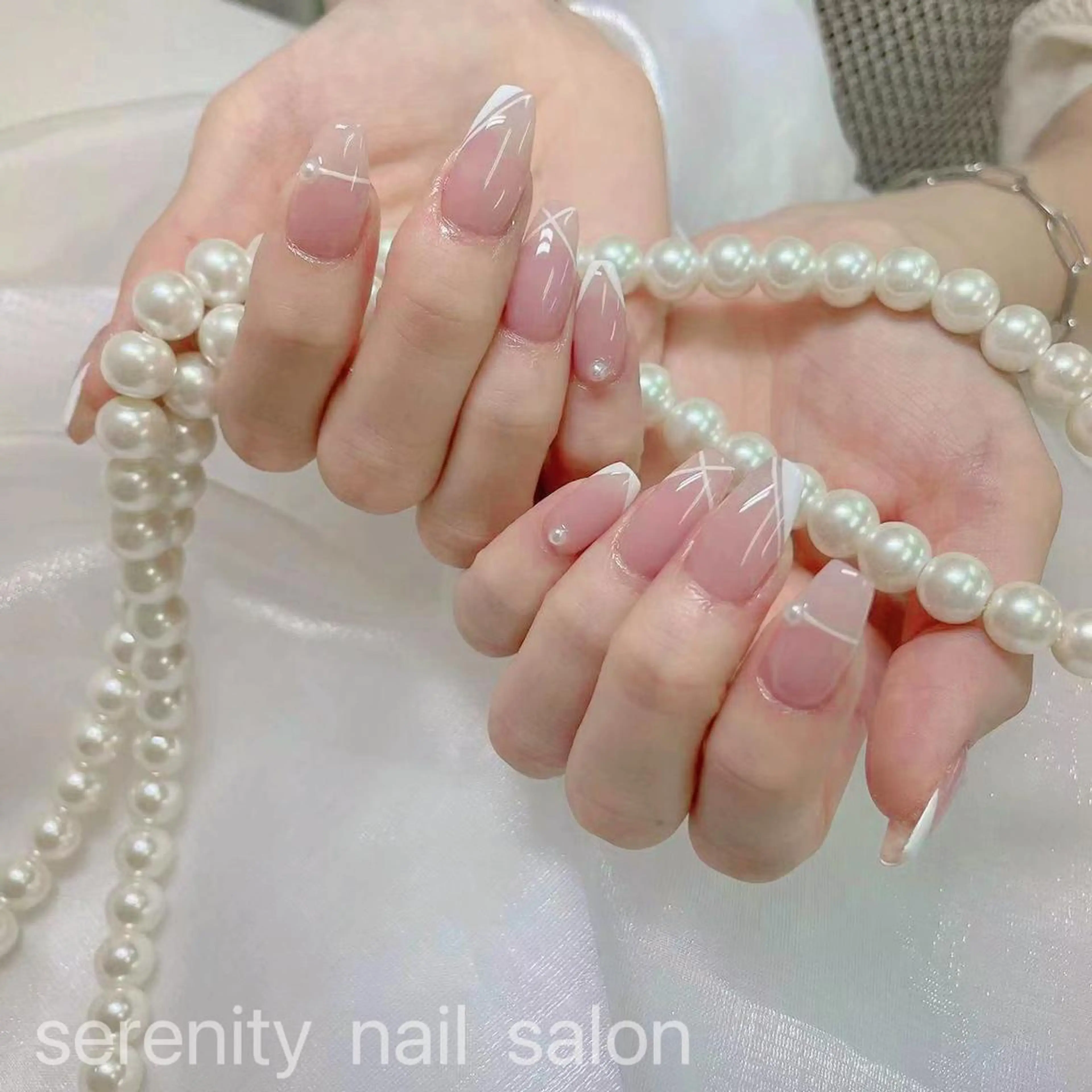 ネイル ハンドネイル ハンドケア ✨Serenity Nail salonのネイルデザイン