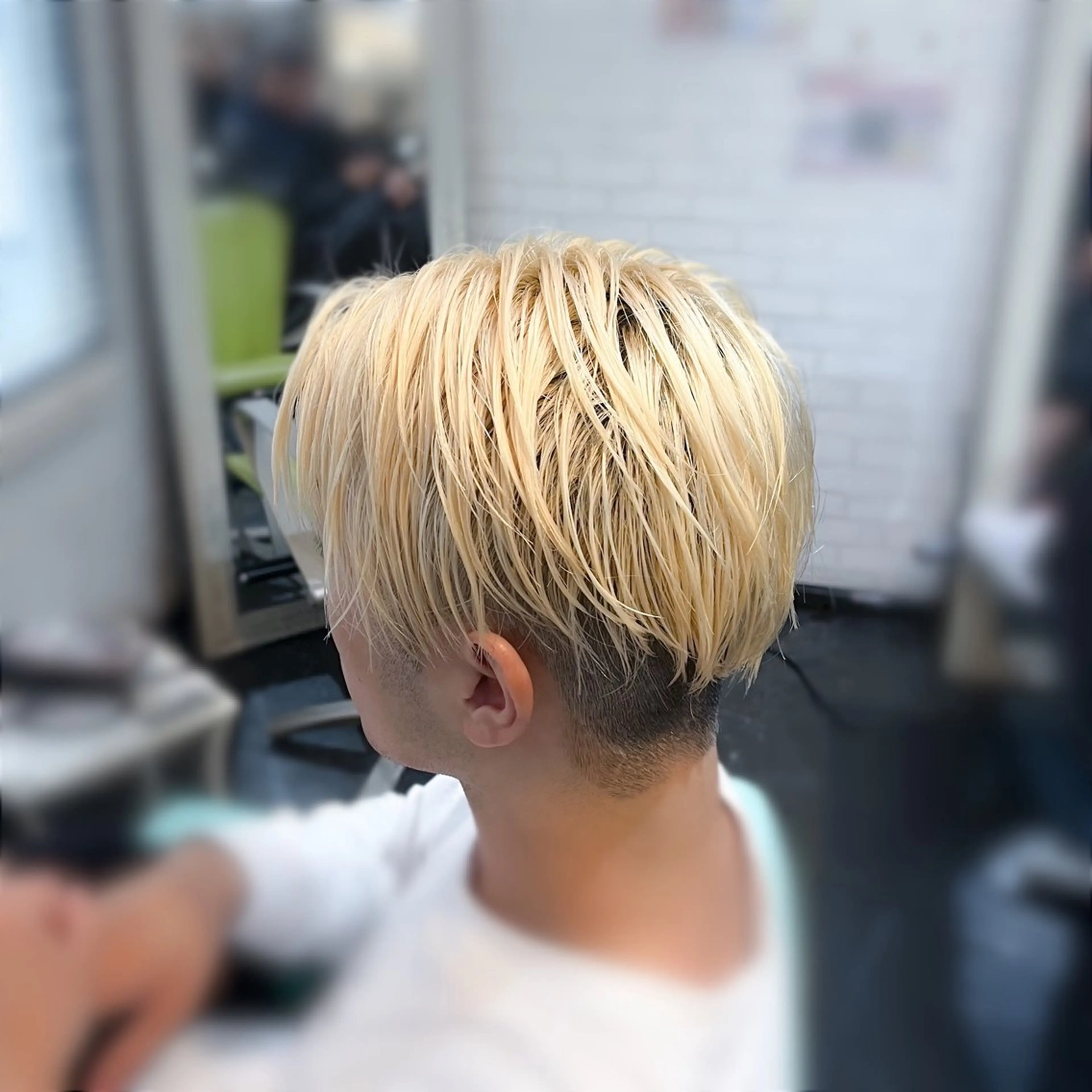 ショート カラー ヘアアレンジ メンズ メンズブリーチ ブリーチ 抜きっぱなしブロンド ブロンド ケアブリーチ カット ヘアカラー Kimura Shinyaのヘアスタイル
