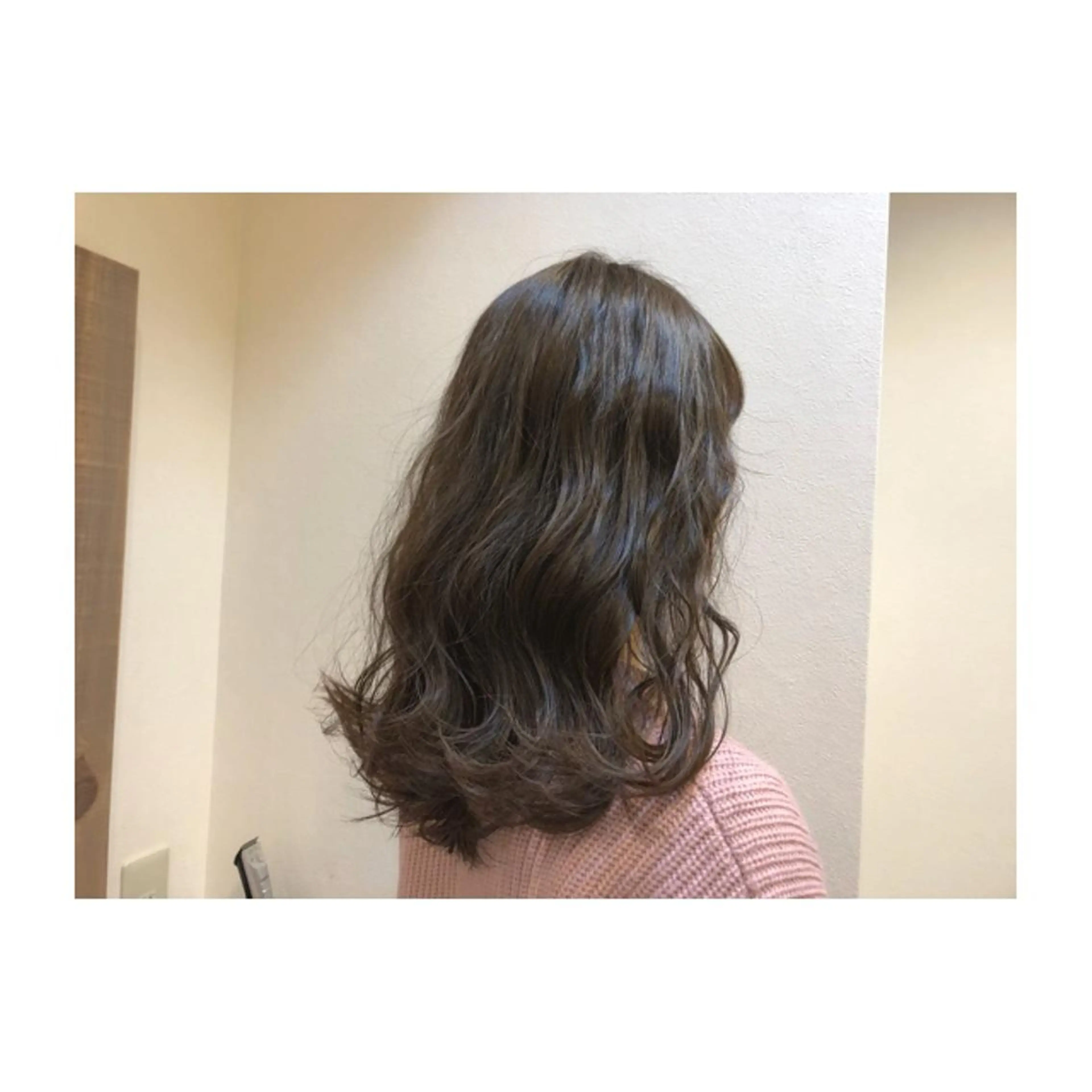 ロング カラー フォギーグレージュ グレージュ little×PORTO sannomiya所属・Topstylist HARUのヘアスタイル