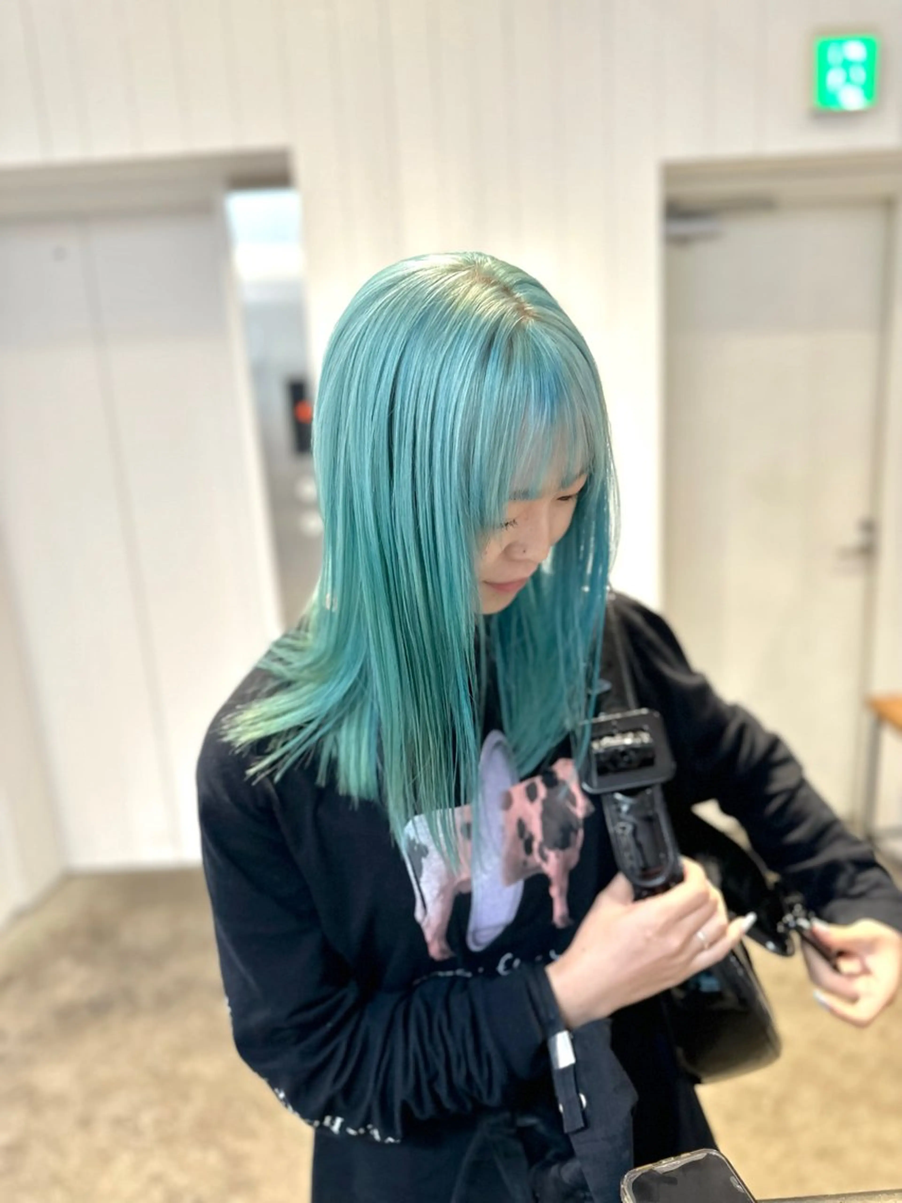 ロング カラー ブリーチ カラー特化美容師 サトウリュウマのヘアスタイル