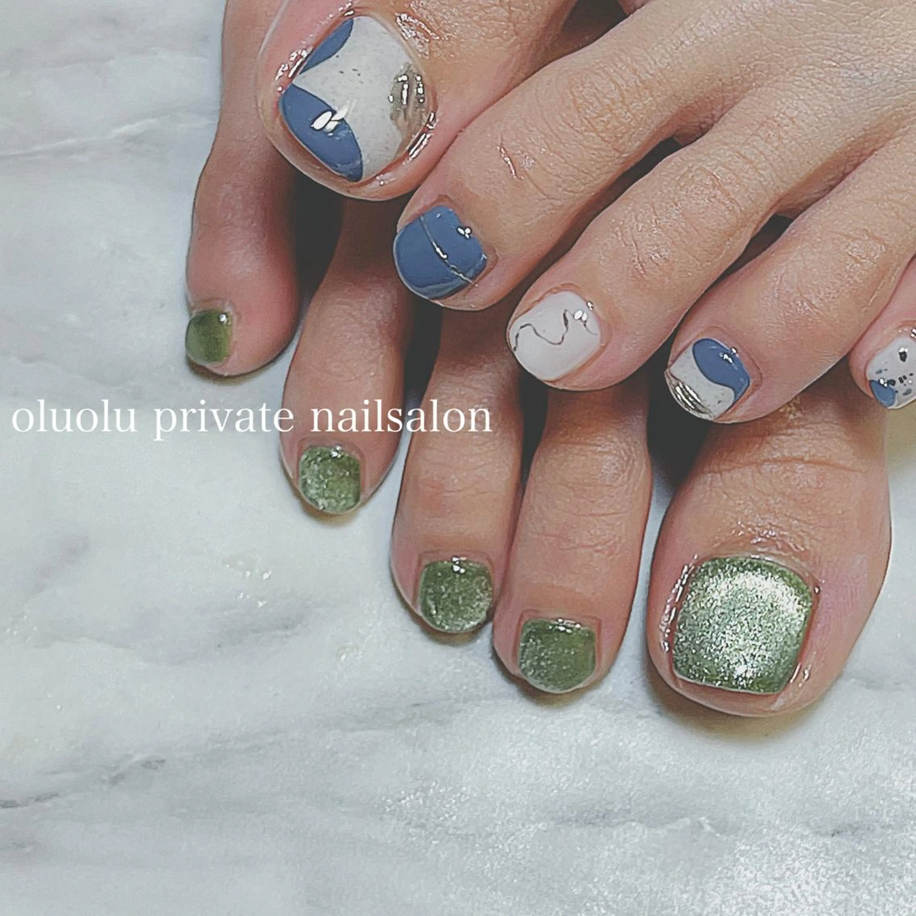 ネイル アートネイル フットネイル ジェルネイル マグネットネイル ミラーネイル フットネイル 大村 紬華のネイルデザイン