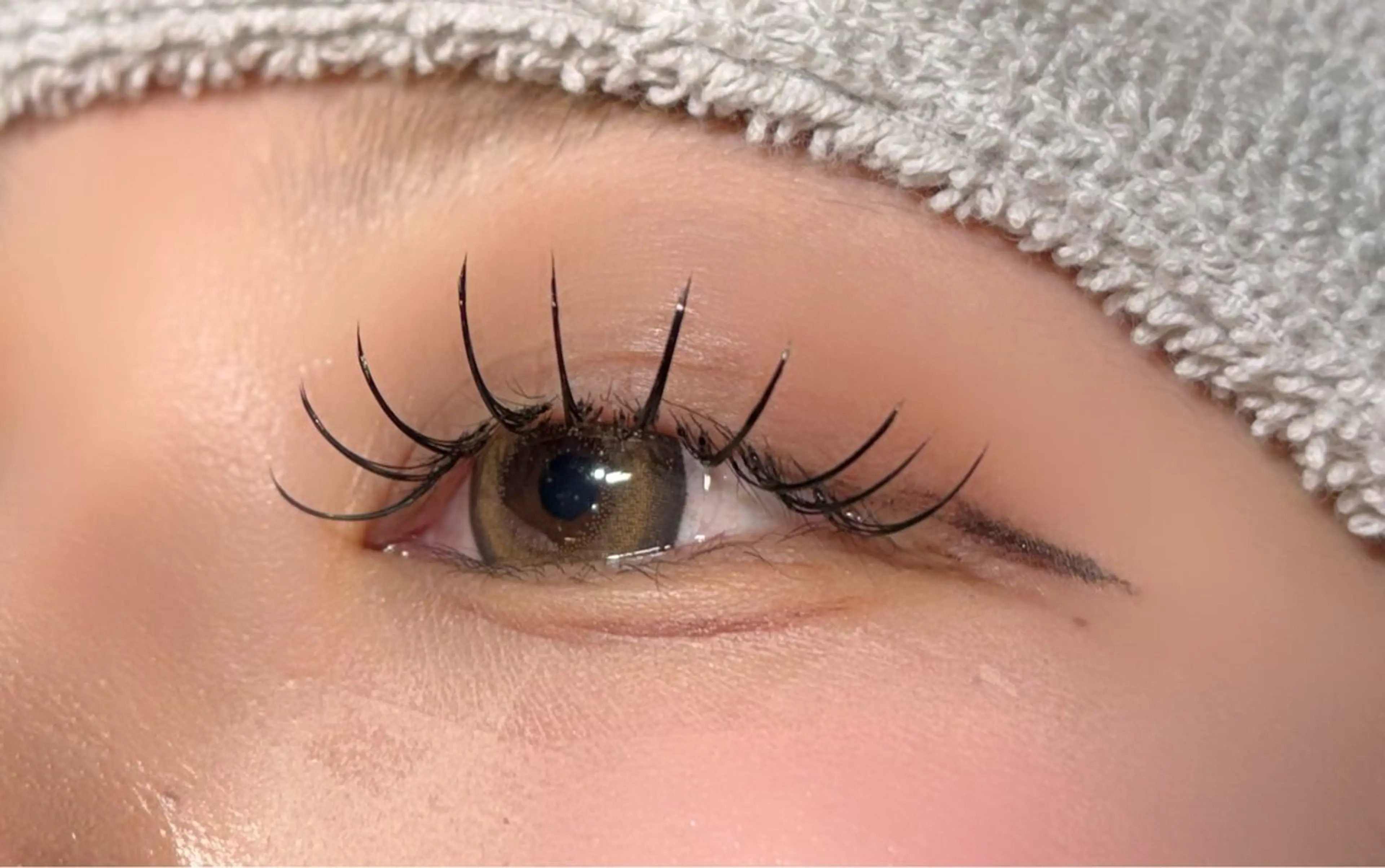 マツエク・マツパ . NOIRスタッフのマツエク・マツパデザイン