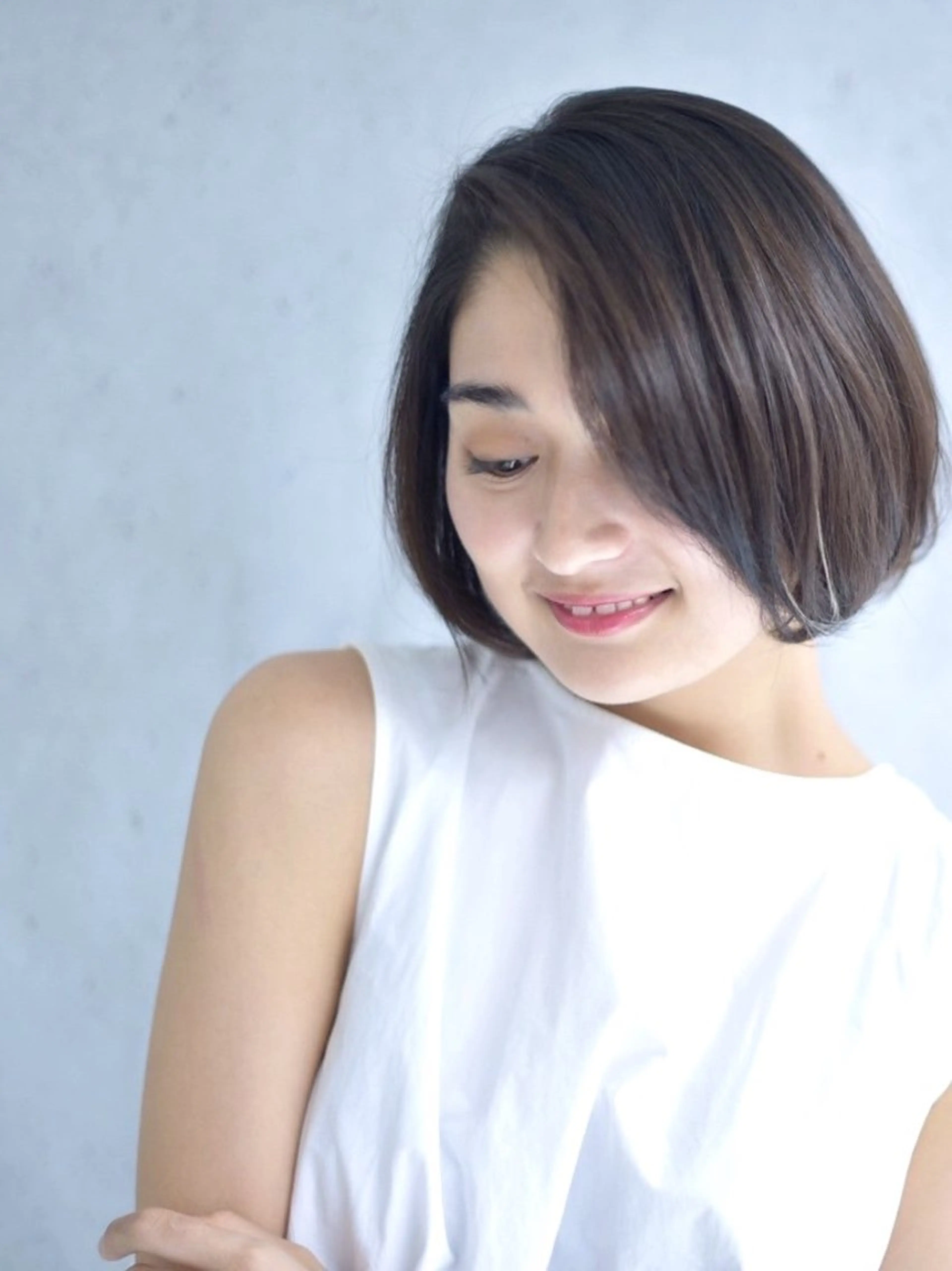 ショート カラー 【質感調整】 🫧【艶髪】石井佑弥のヘアスタイル