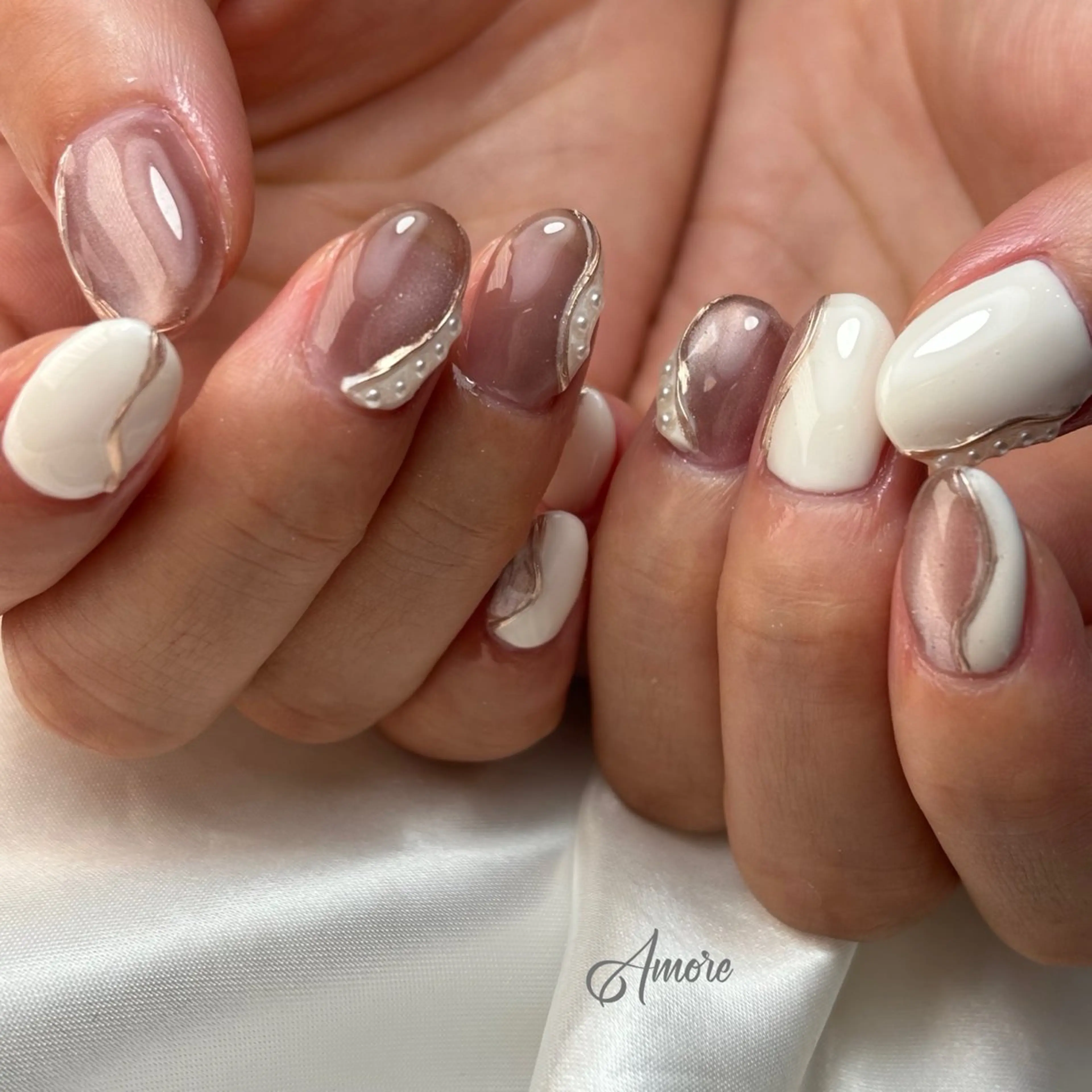 ネイル ジェルネイル キラキラネイル 韓国ネイル マグネットネイル パラジェル You kyehwaのネイルデザイン