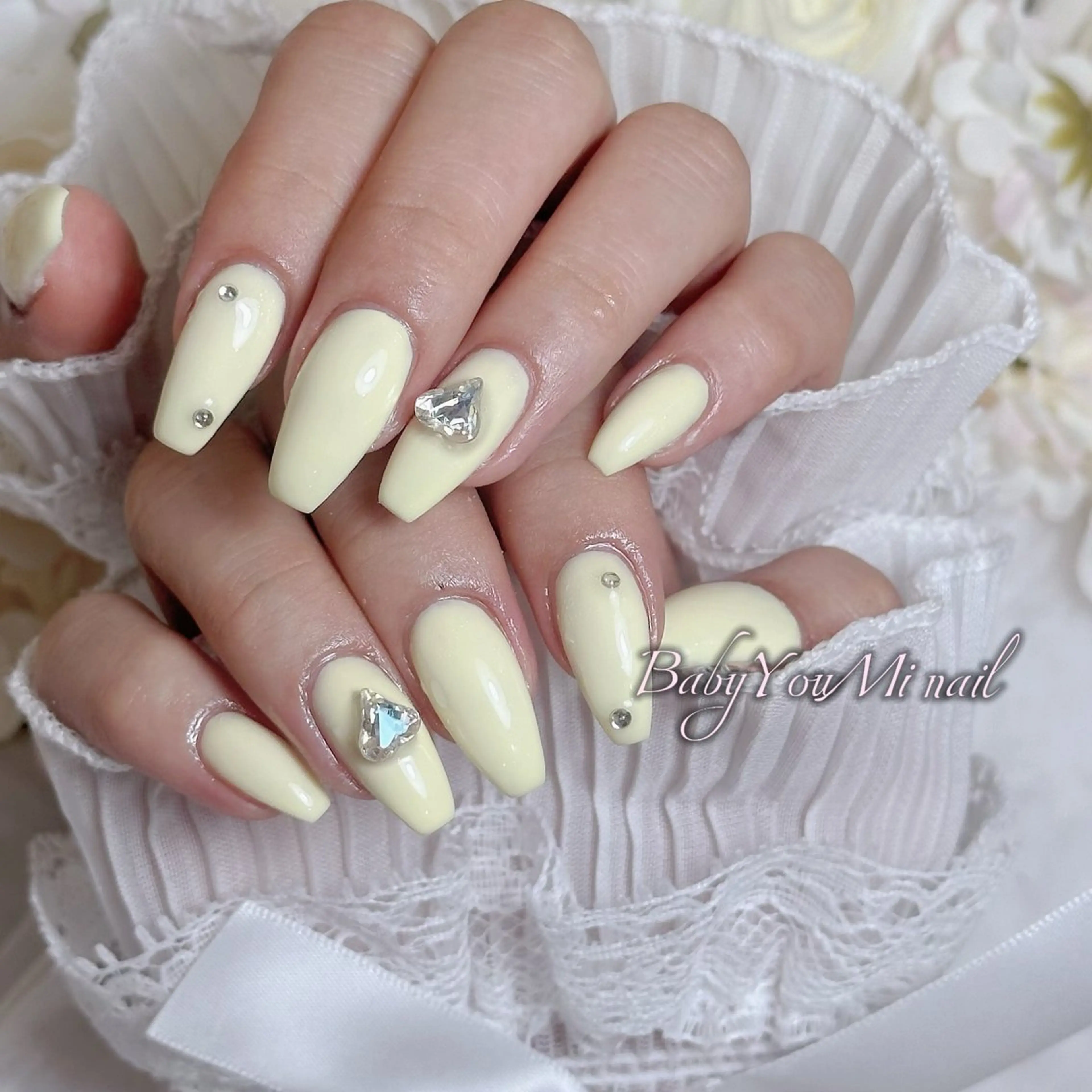 ネイル フラワーネイル フレンチネイル ジェルネイル ガラスフレンチ ハート ハンドネイル Oomiya 服部のネイルデザイン