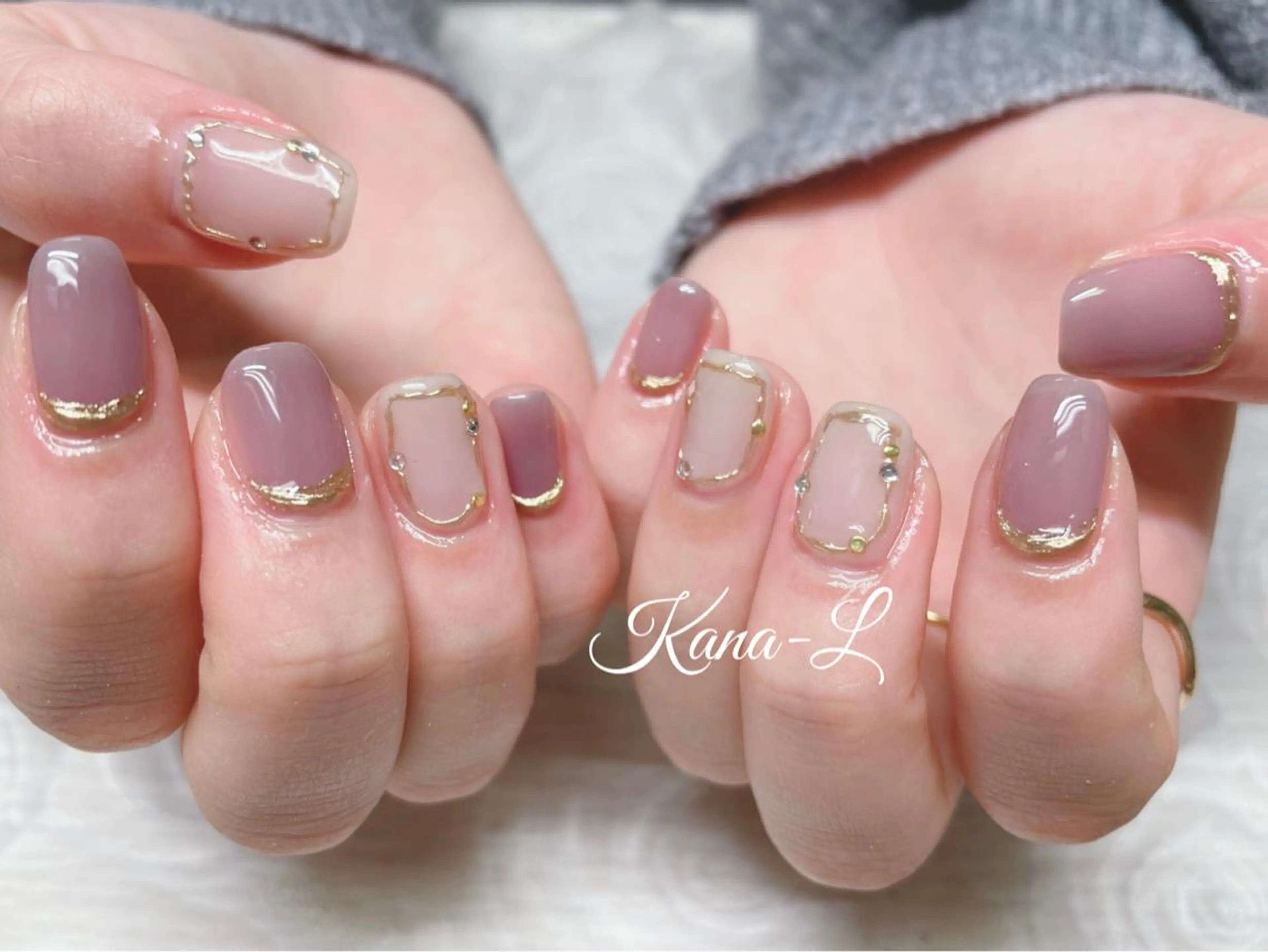 カラー ネイル アートネイル ミラーネイル ニュアンスネイル 芦辺 香奈のネイルデザイン