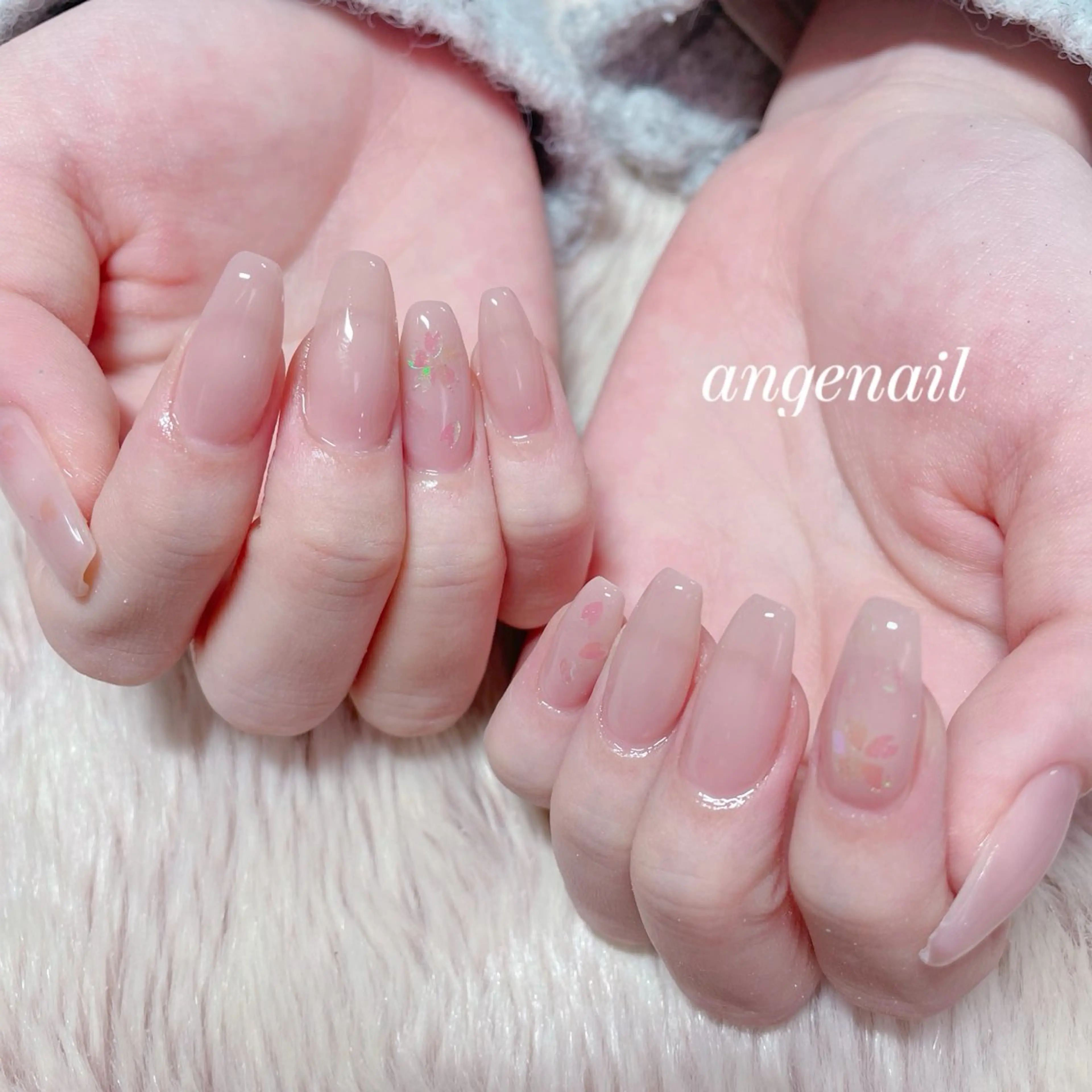 ネイル ハンドネイル オーナーネイリスト MAKIのネイルデザイン