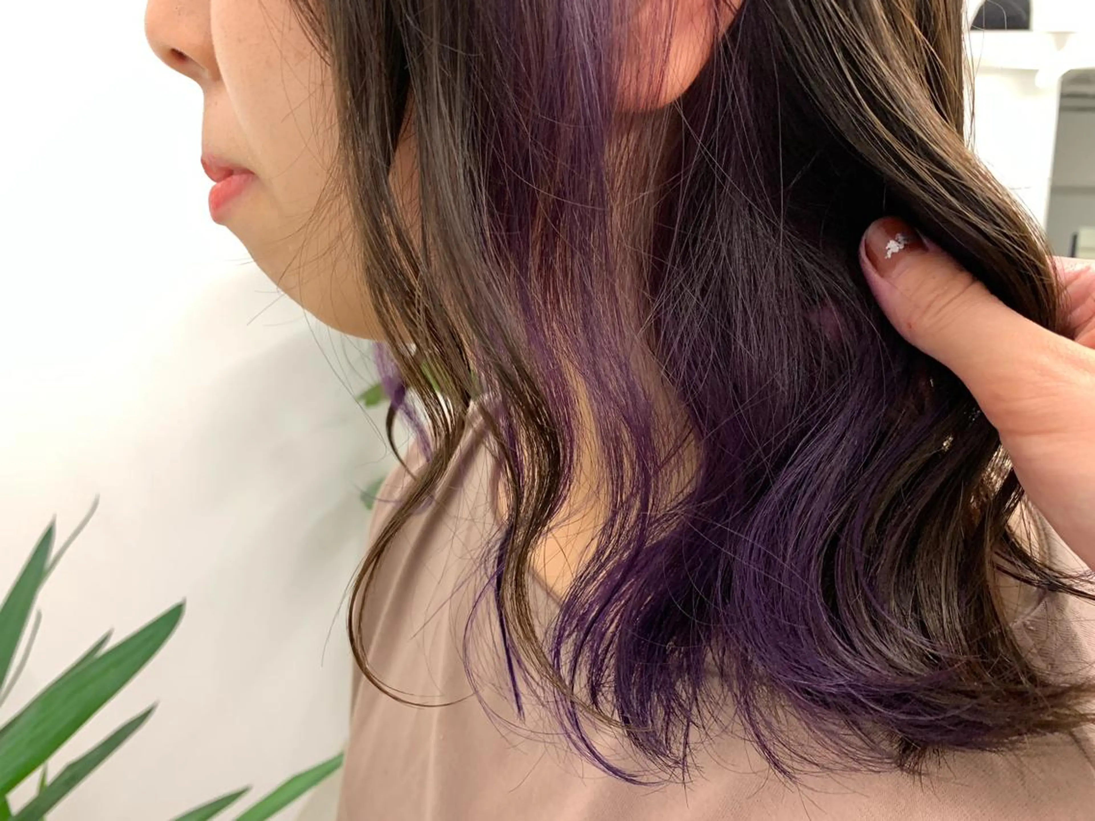 ミディアム カラー leben serikaのヘアスタイル