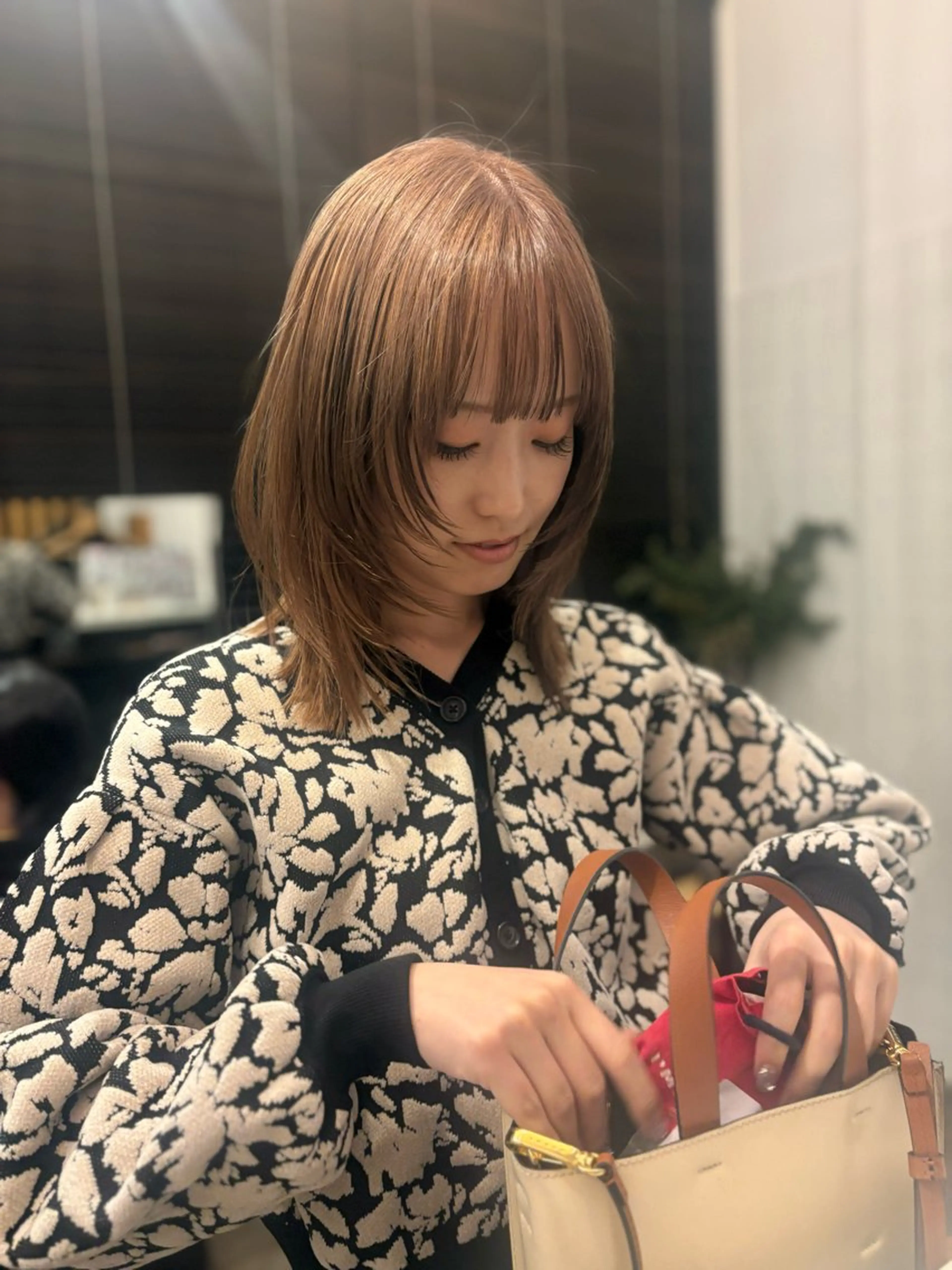 ミディアム レイヤーカット 🪐ナチュラルモード ヘア🪐honokaのヘアスタイル