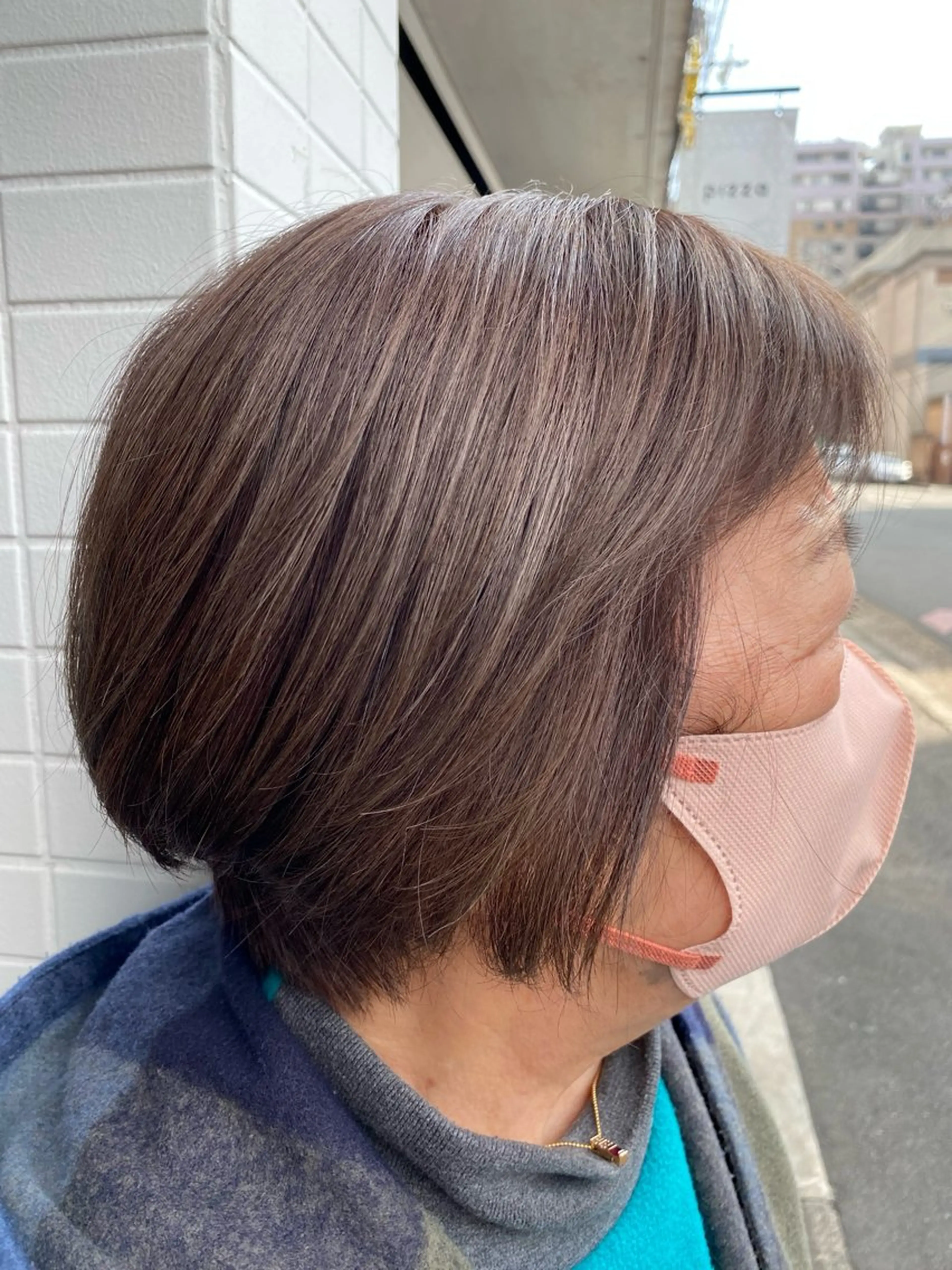 【平日限定】脱白髪染め全体染めカラー＋スペシャルトリートメントの写真