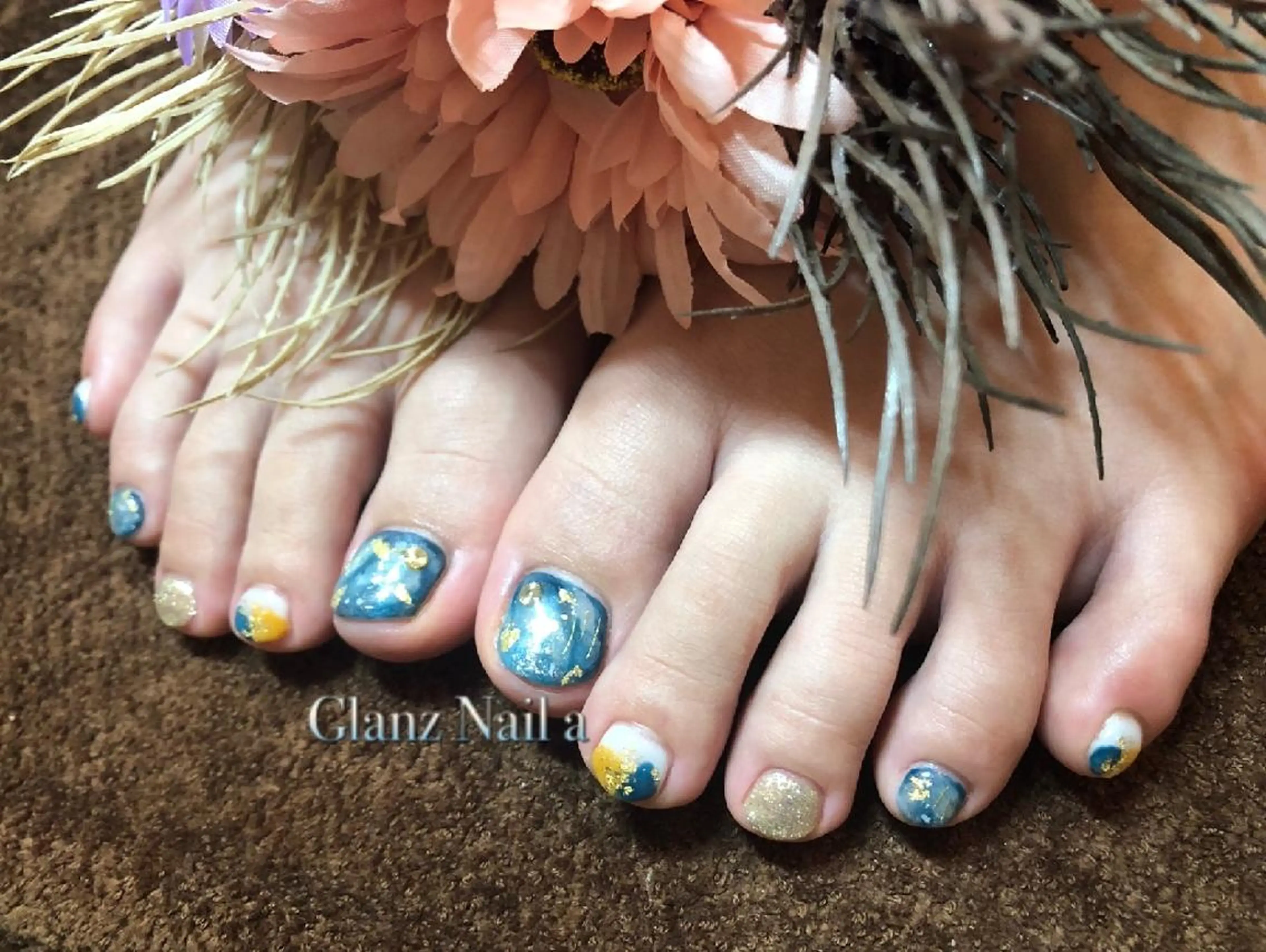 ネイル ニュアンスネイル Glanz  Nail aのネイルデザイン