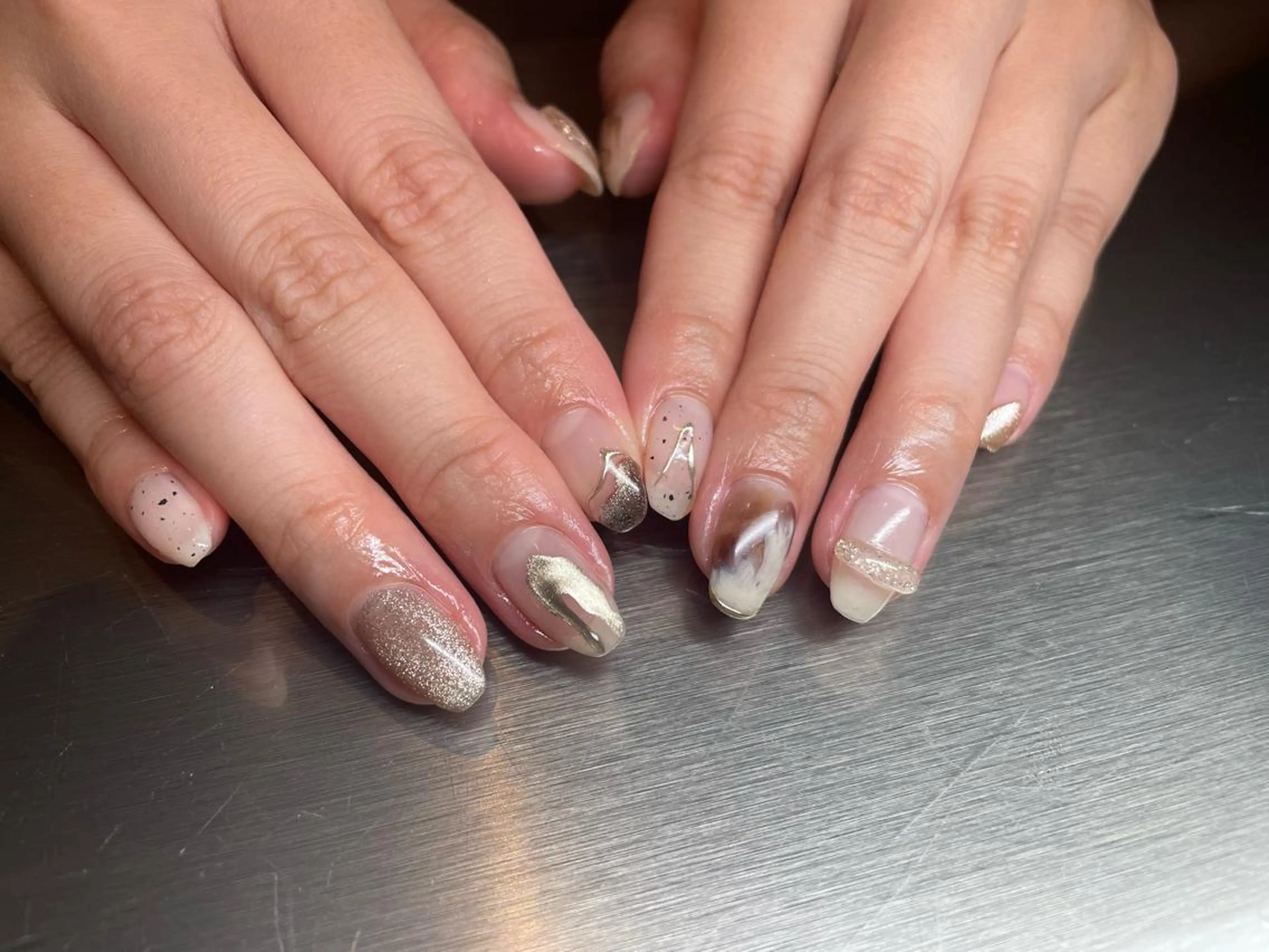 ネイル アートネイル ARCHE 心斎橋 常塚のヘアスタイル