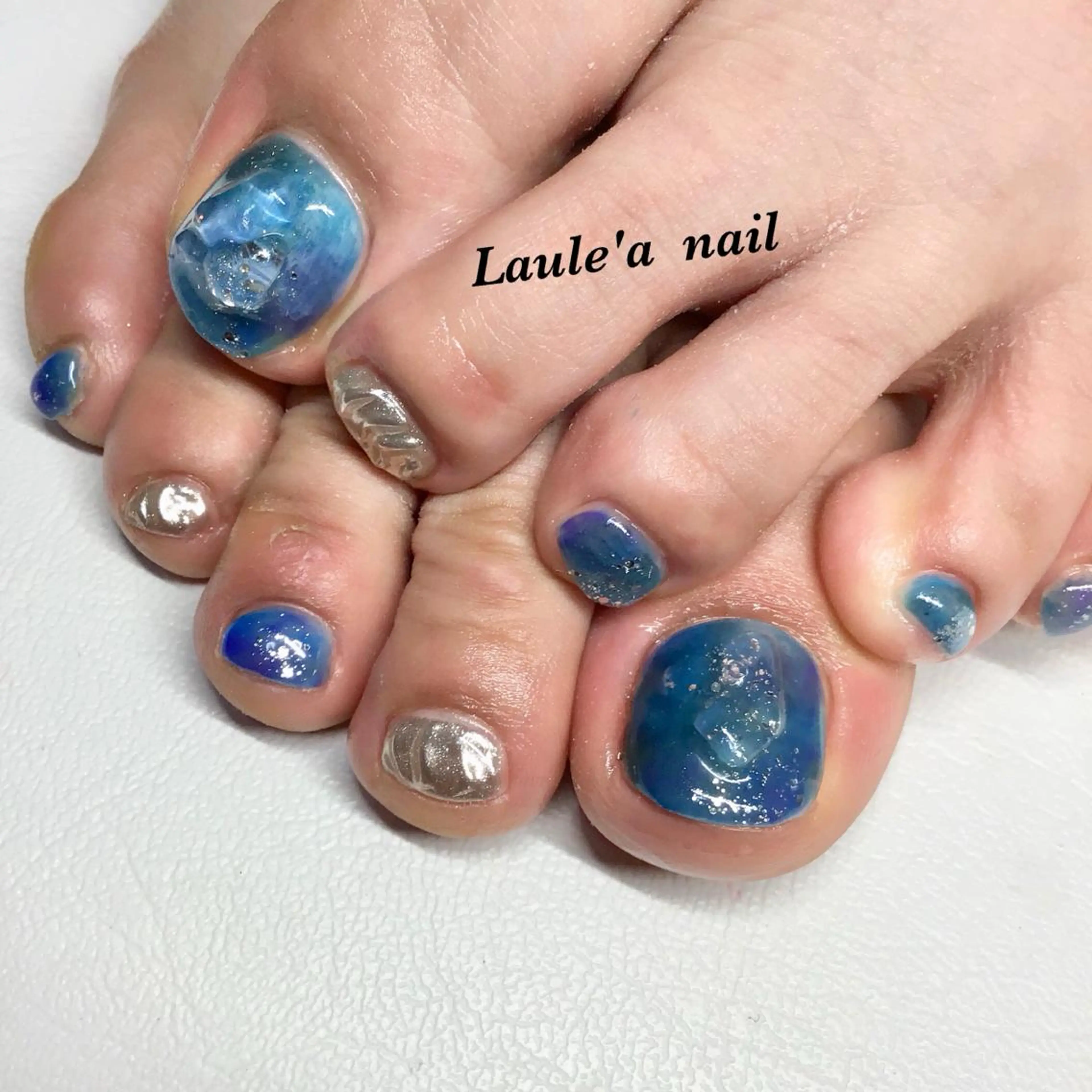 カラー パーマ ヘアアレンジ ネイル マツエク・マツパ フットネイル 福田 加奈のネイルデザイン