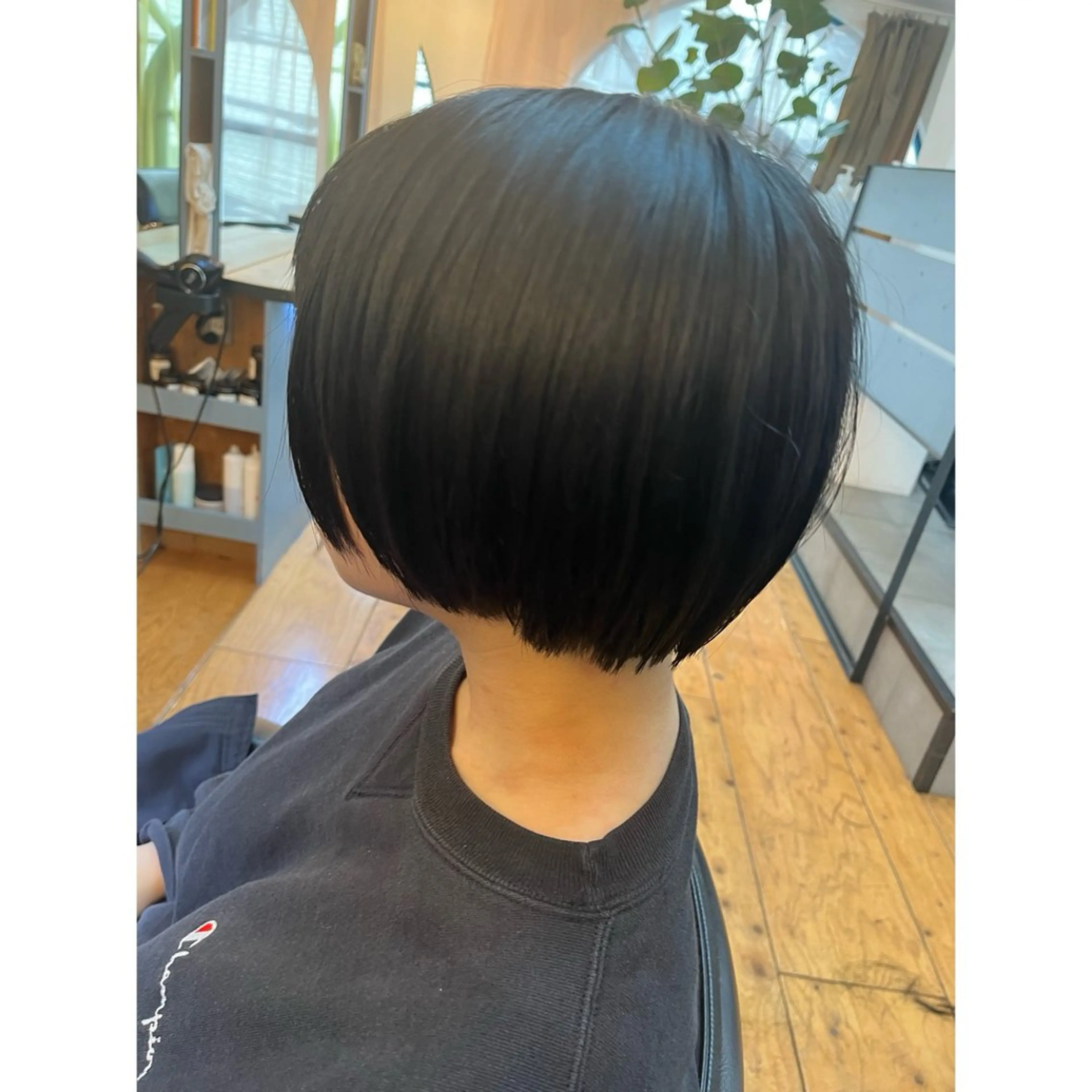 ショート カット Lagom なかだのヘアスタイル