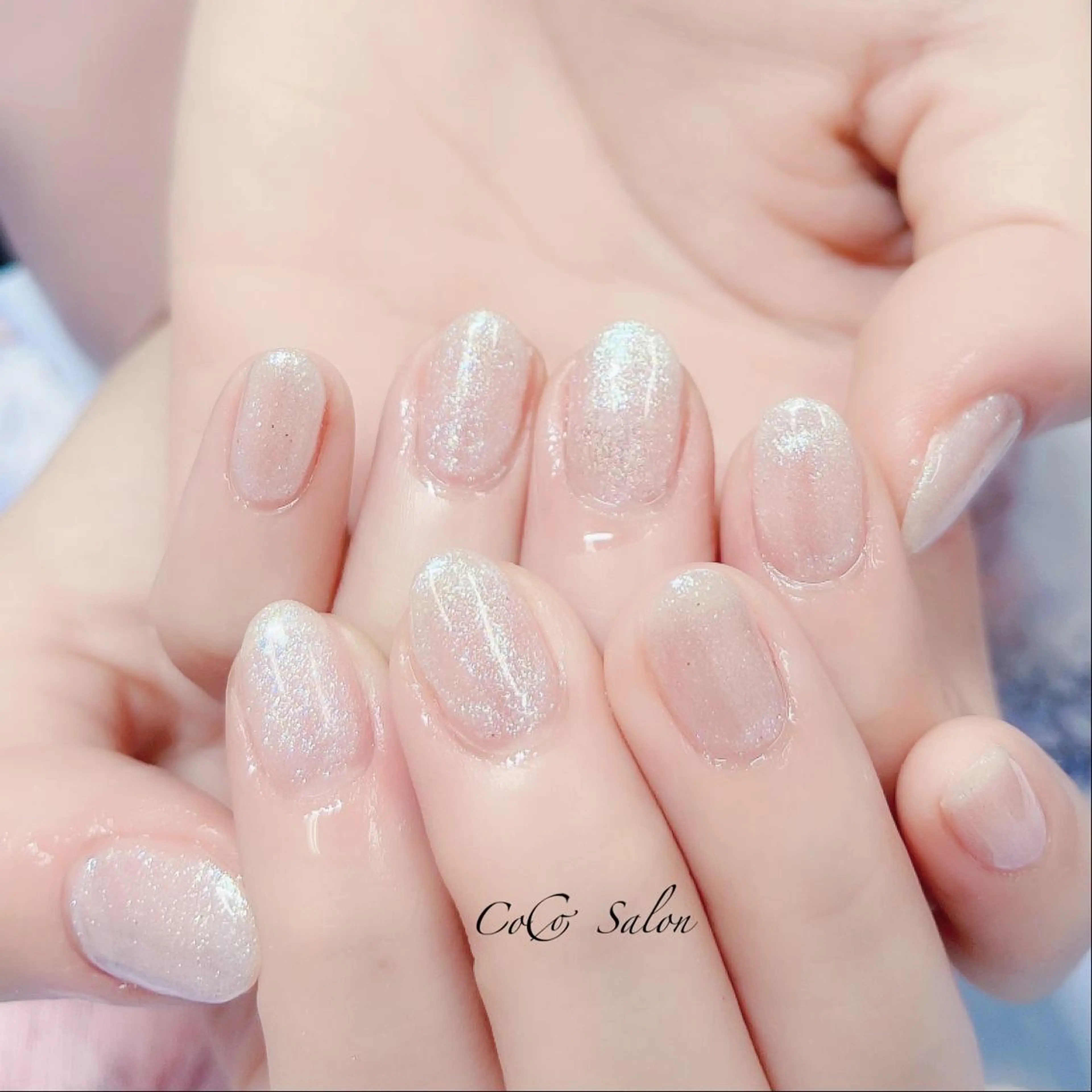 ネイル オーロラネイル 長さ出し ジェルネイル キラキラネイル ラメ(グリッター) ハンドネイル CoCoSalon ネイル/まつ毛予約のネイルデザイン