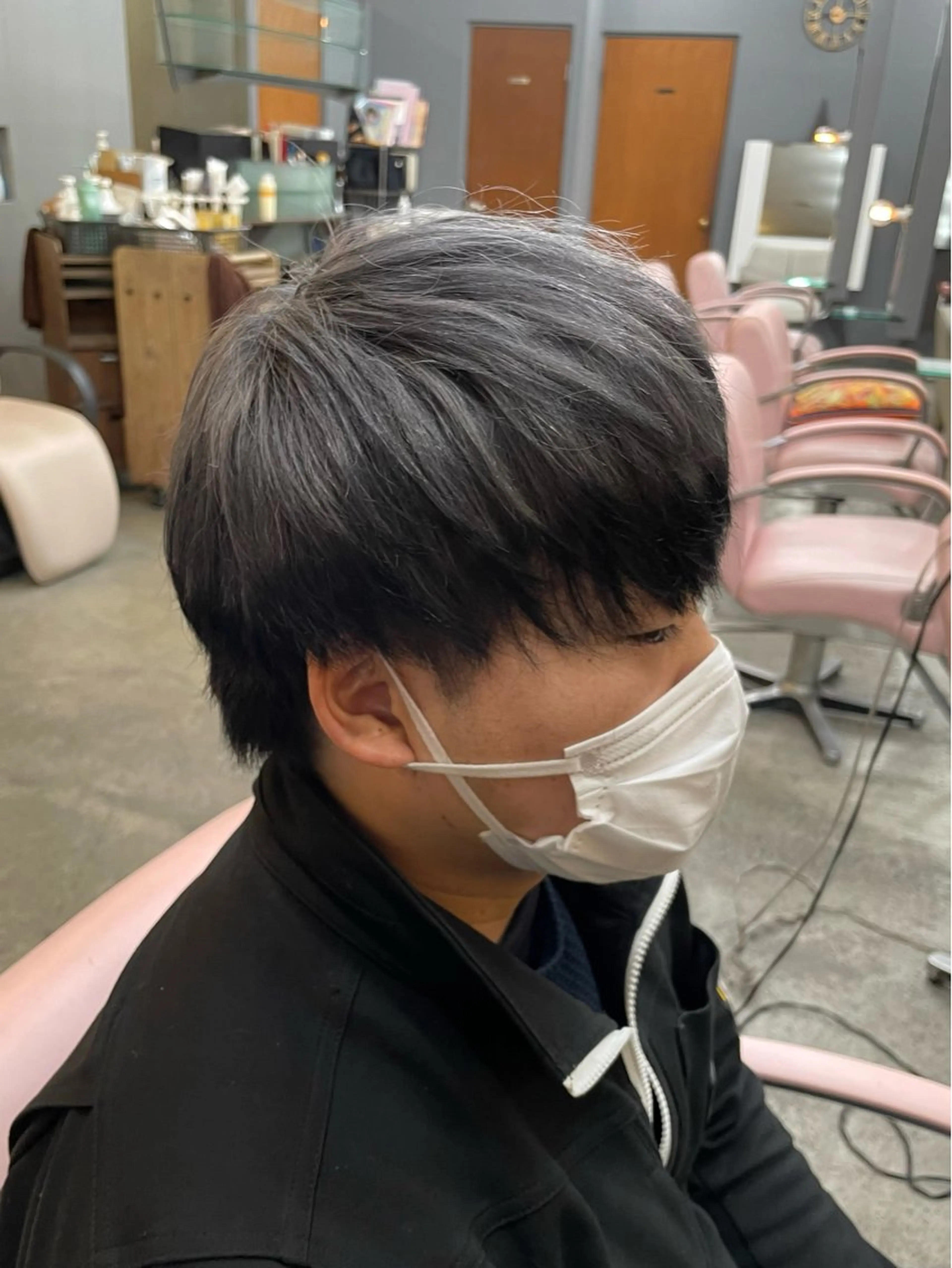 ショート メンズ メンズブリーチ メンズハイトーン 川面 夕華のヘアスタイル