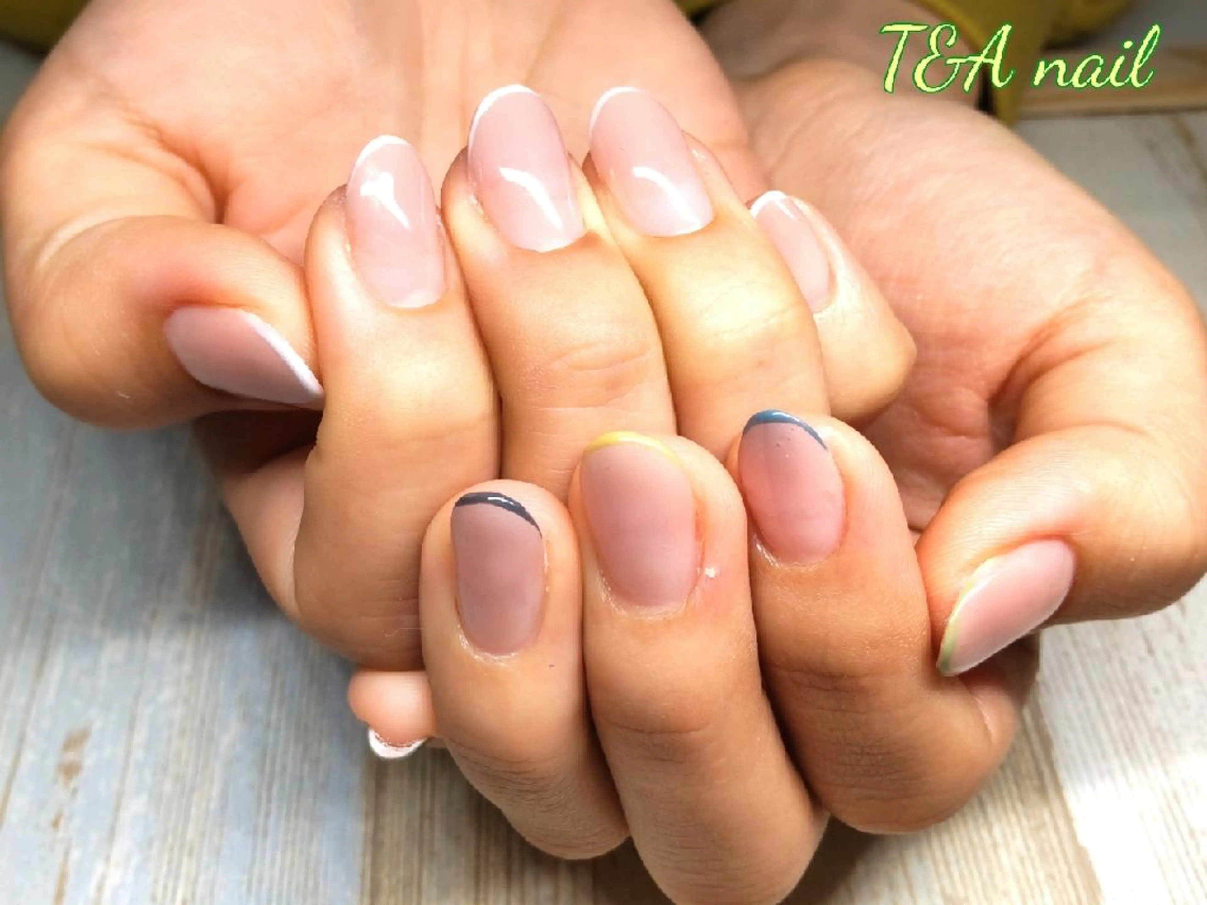 ミディアム ネイル ジェルネイル ニュアンスネイル スカルプネイル シンプルネイル ハンドネイル T&A nailのネイルデザイン