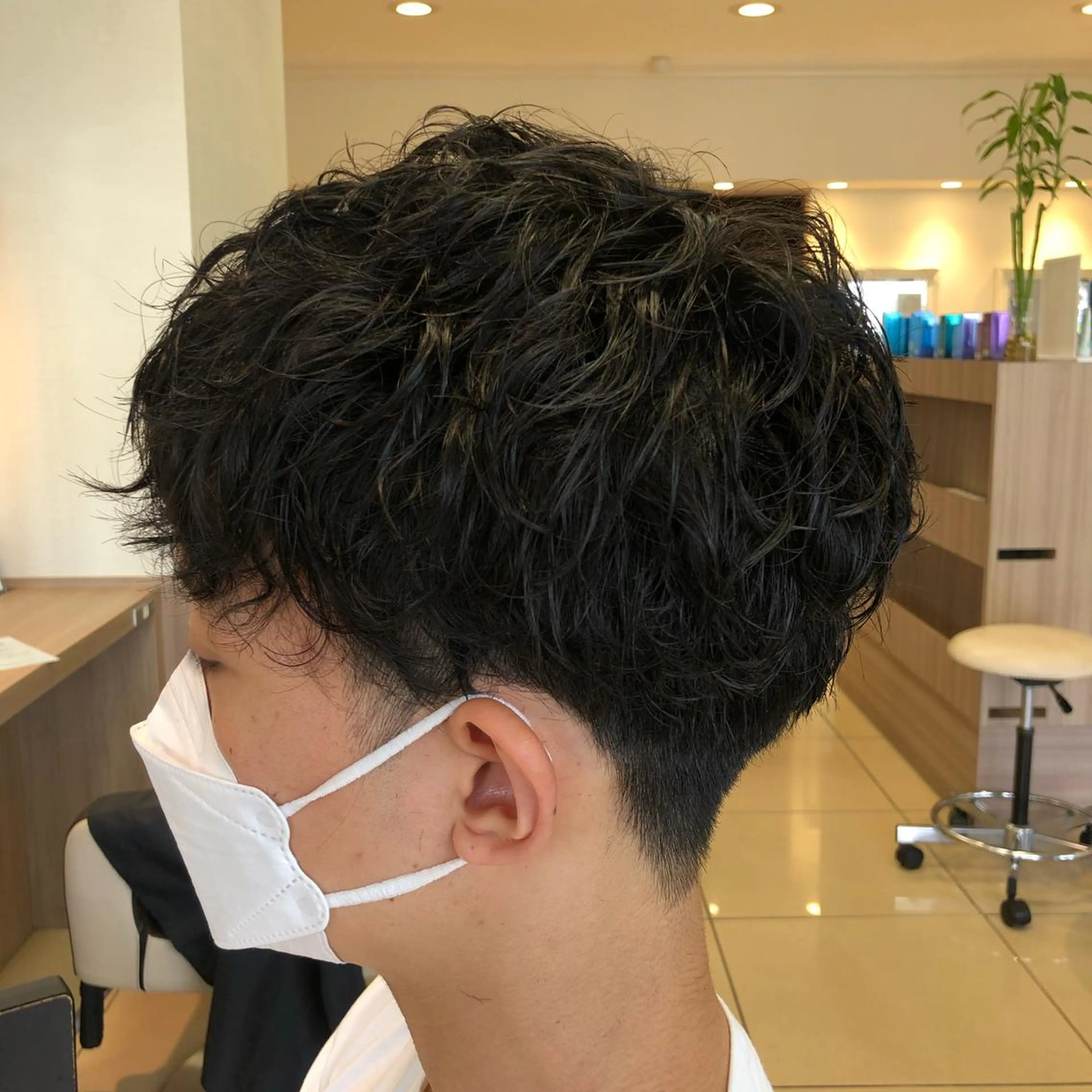 ショート パーマ メンズ カット パーマ トリートメント 🐠寒色系×パーマ 櫻井　麿偉🐏のヘアスタイル