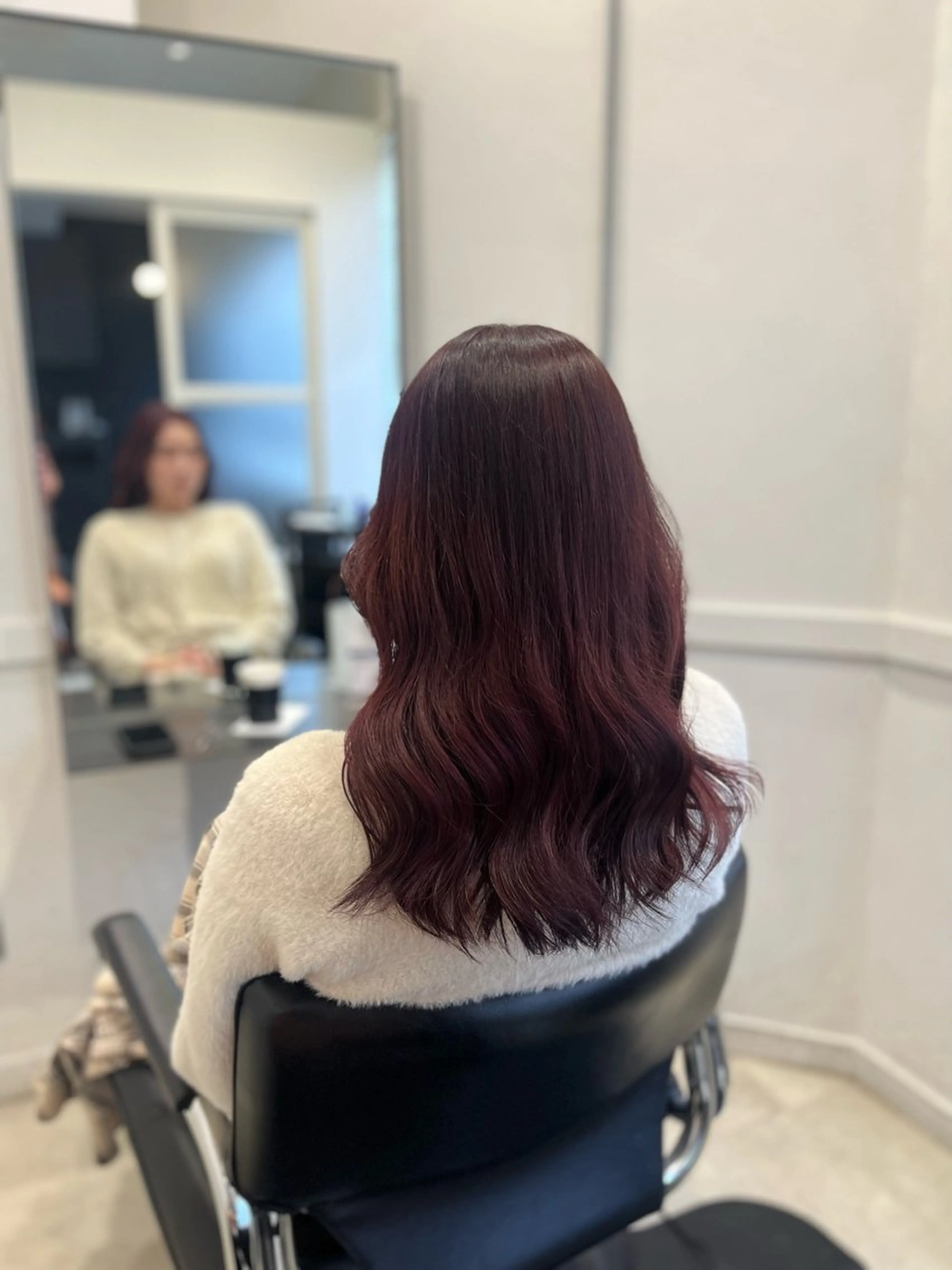 セミロング カラー ブリーチ 透明感カラー ブリーチなしカラー 髪質改善 トリートメント 【ただの天才 🎨】のヘアスタイル