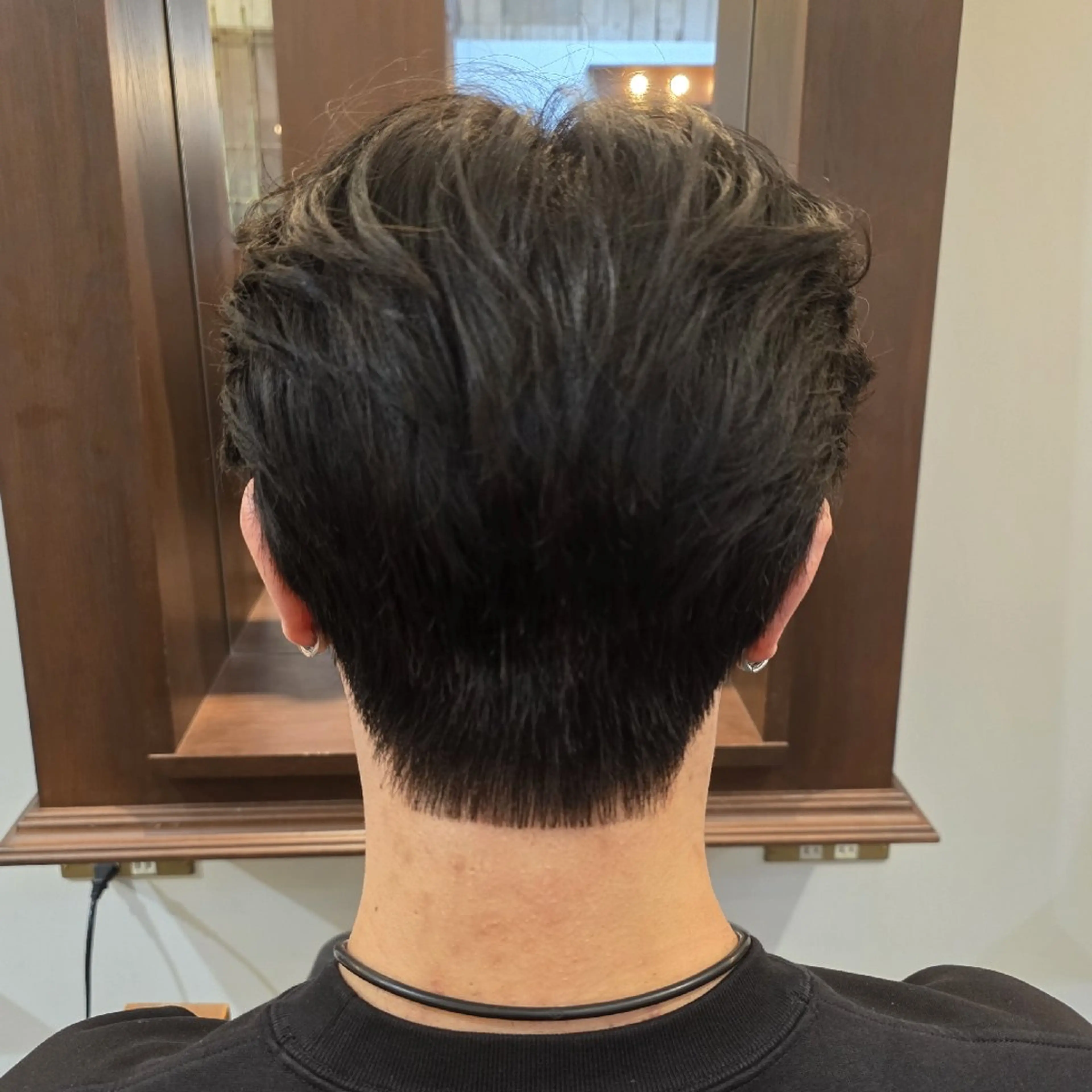 ショート メンズ ダウンパーマ メンズパーマ カット パーマ RYU/毛流れパーマ /前髪立ち上げ⚡️のヘアスタイル