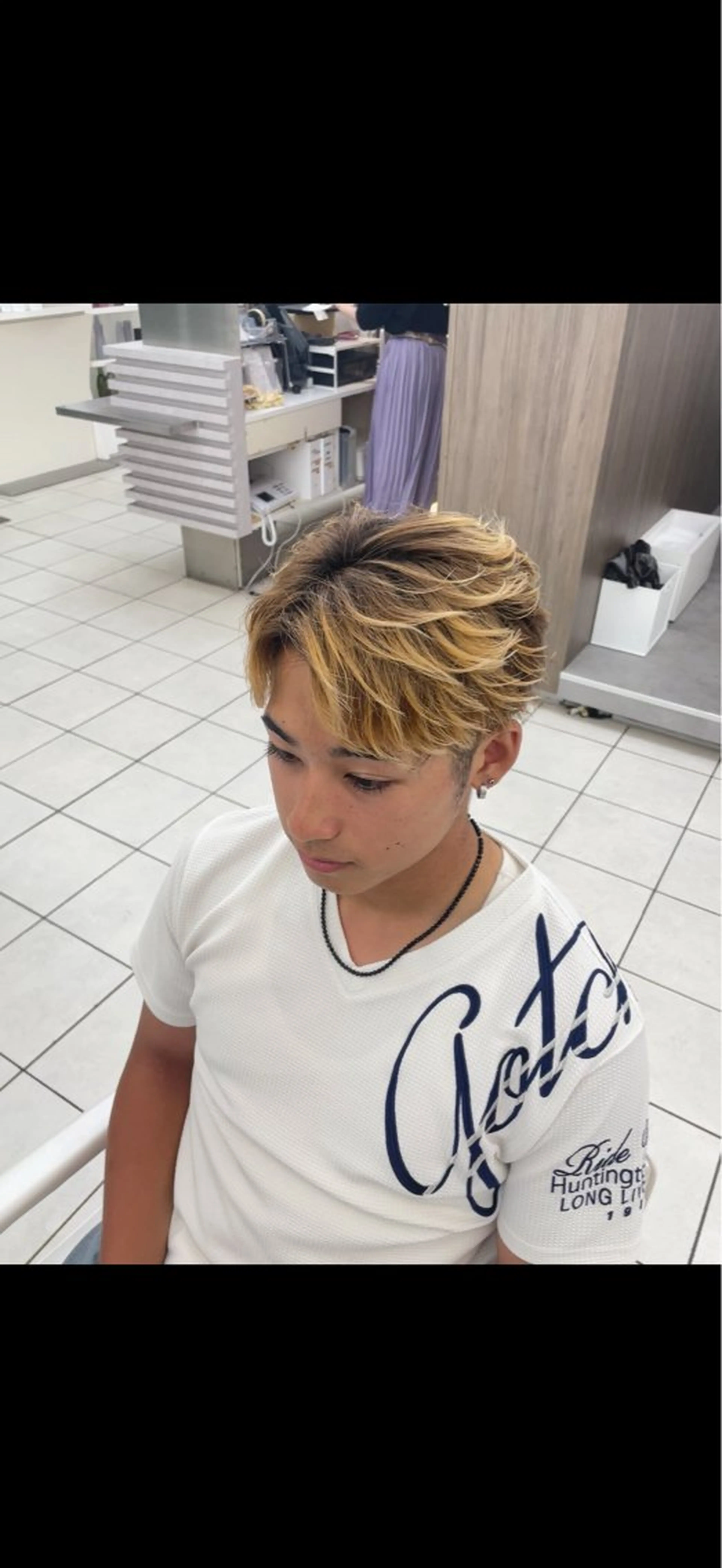 パーマ メンズ 成瀬スパイラル パーマ清水大隼のヘアスタイル