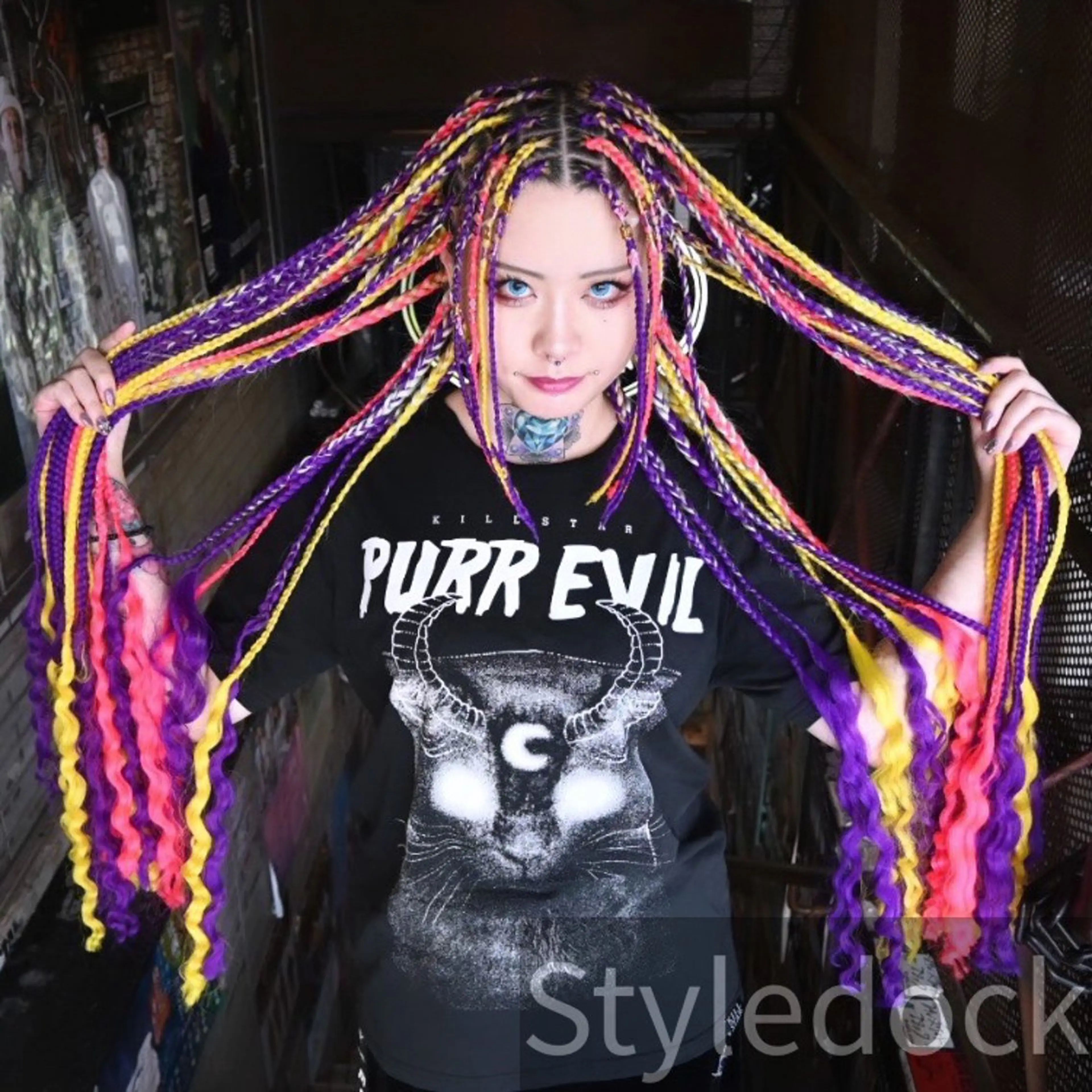 特殊ヘア師 /TANIのヘアスタイル