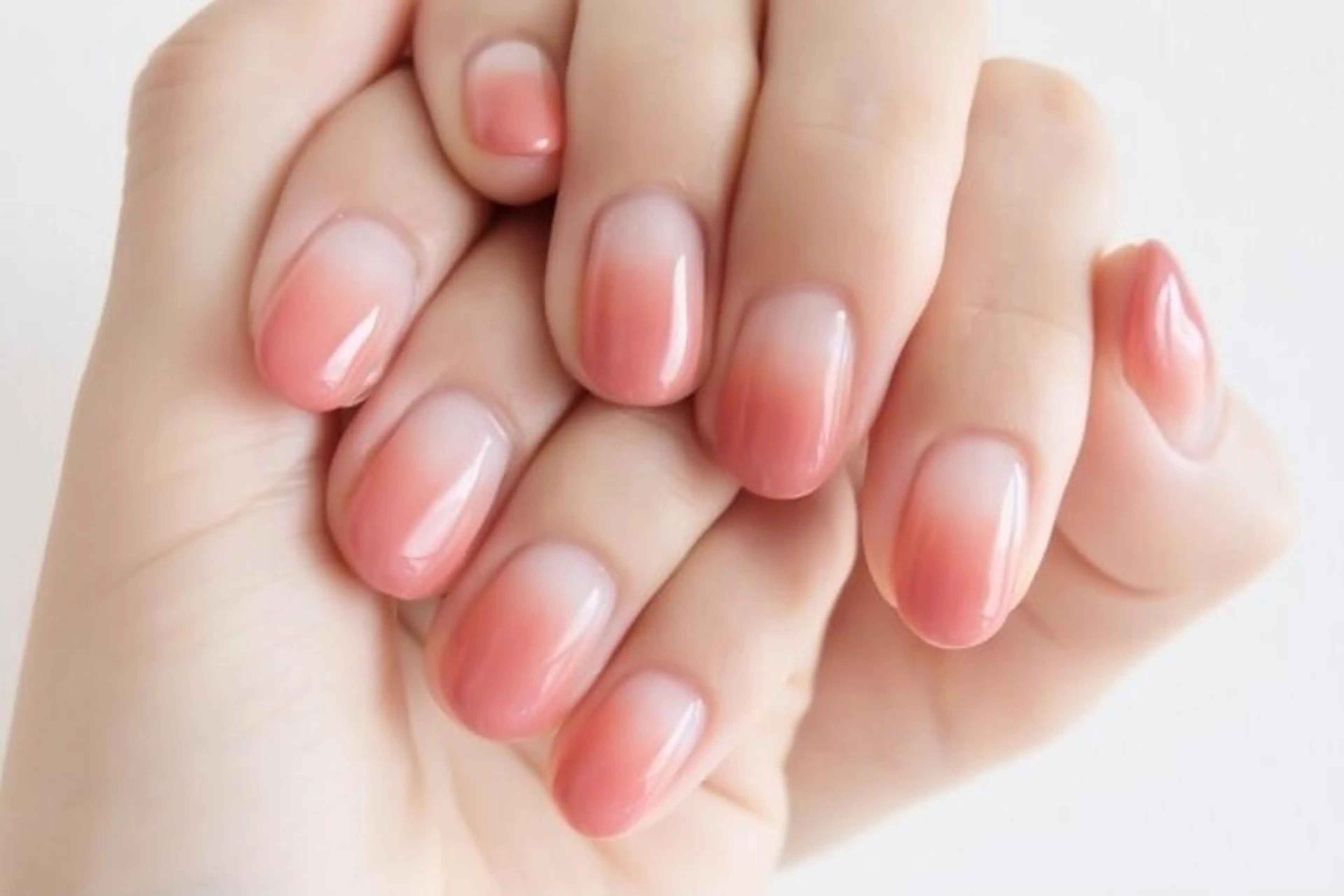 4月15日限定♪ワンカラーorカラグラ　4,000円！の写真