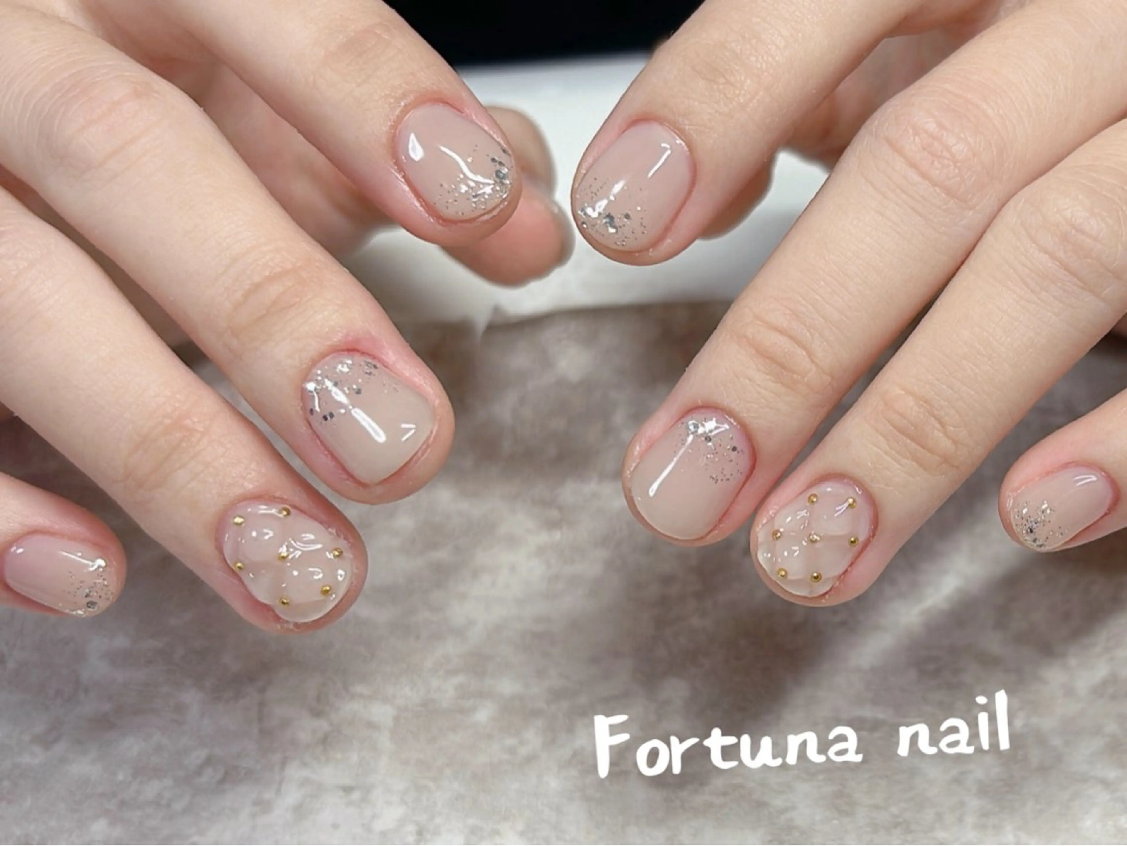 ネイル ハンドネイル Nail •Head スパFortunaのネイルデザイン