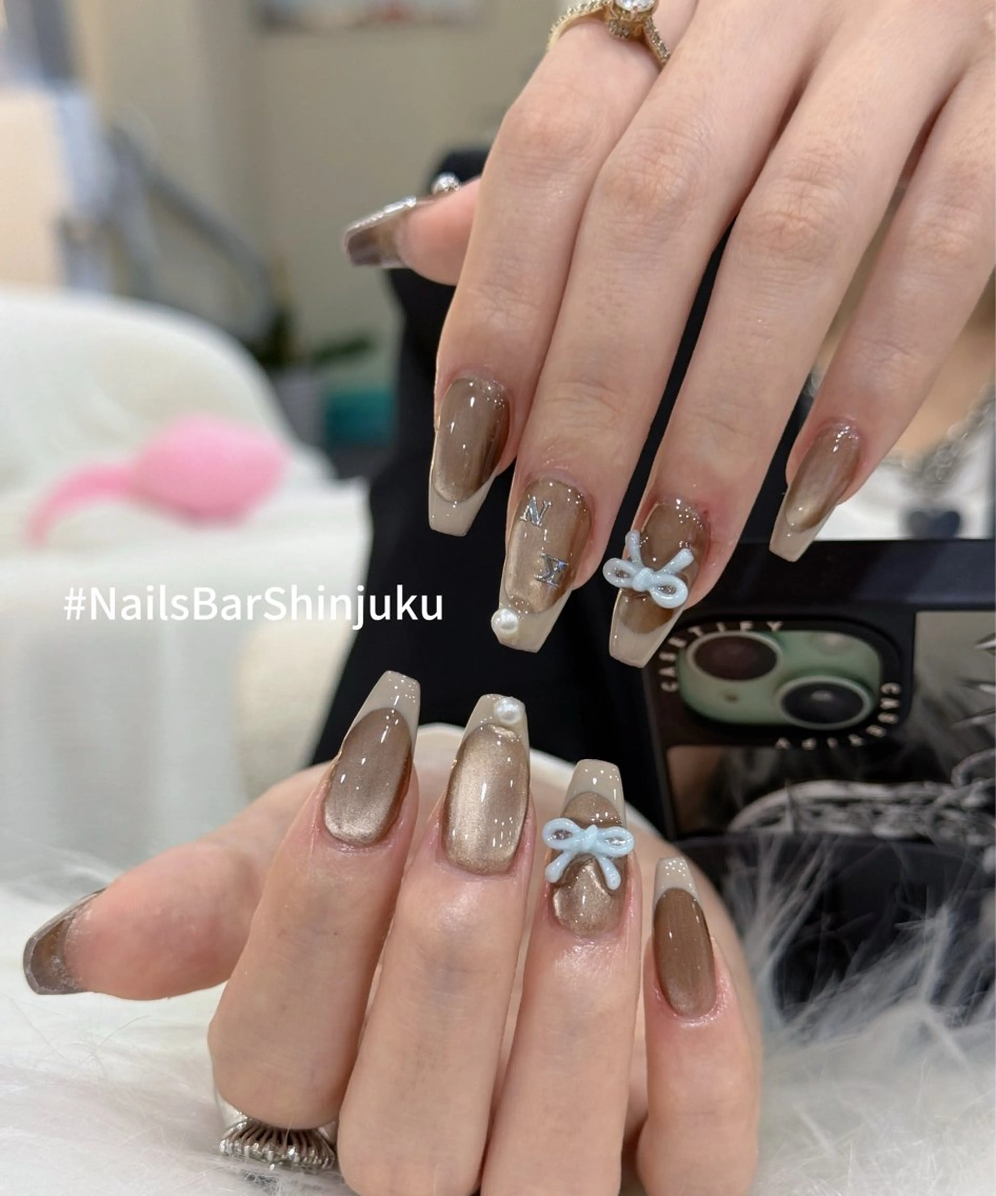 ネイル ボルドー ブラウン チークネイル ドット フットネイル ハンドネイル NAILS BAR SHINJUKUのネイルデザイン