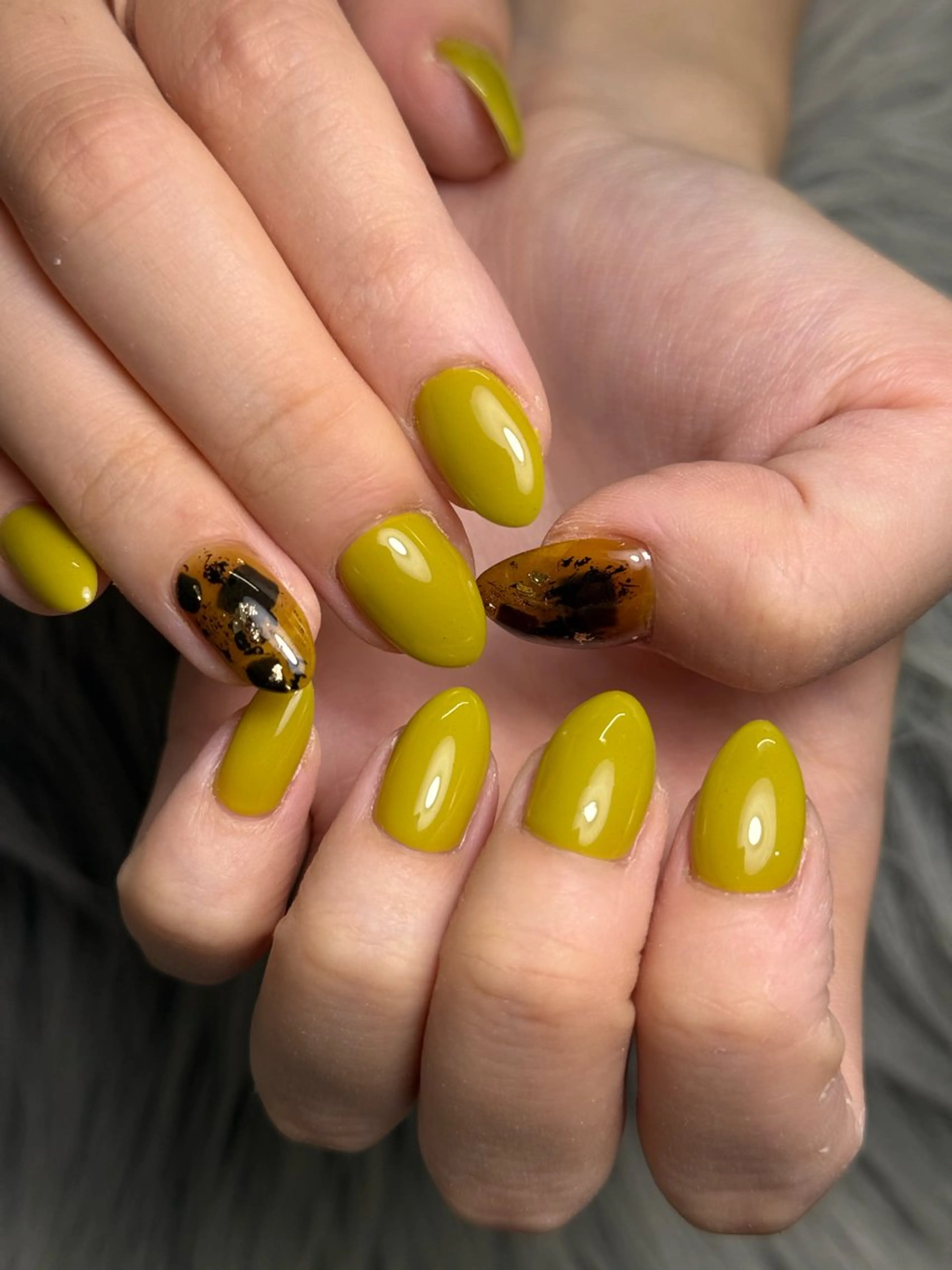 ネイル アートネイル べっ甲ネイル ワンカラーネイル シンプルネイル ハンドネイル nail salon h🎀小夏のネイルデザイン