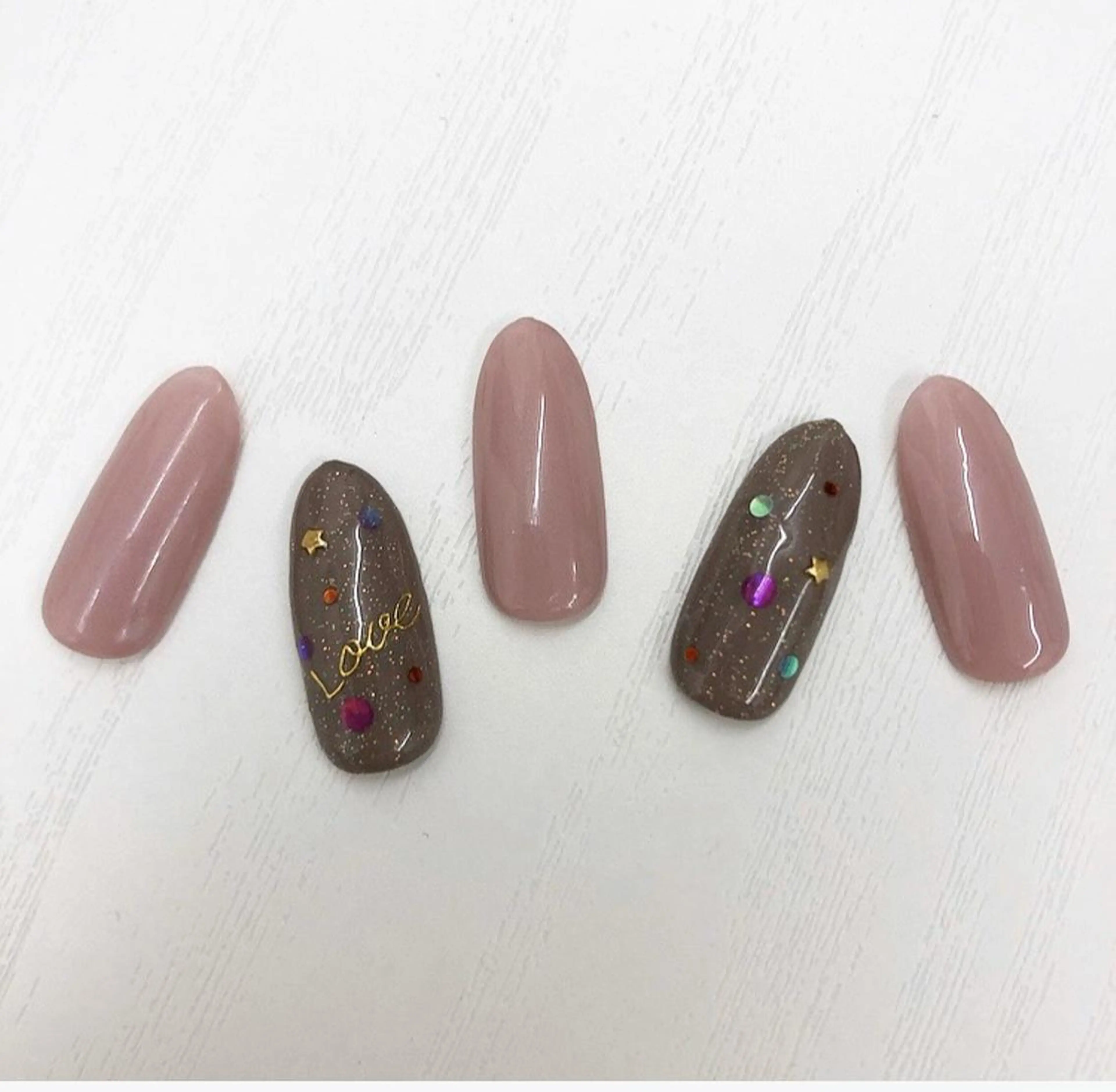 ネイル Pine Color パインカラーのマツエク・マツパデザイン