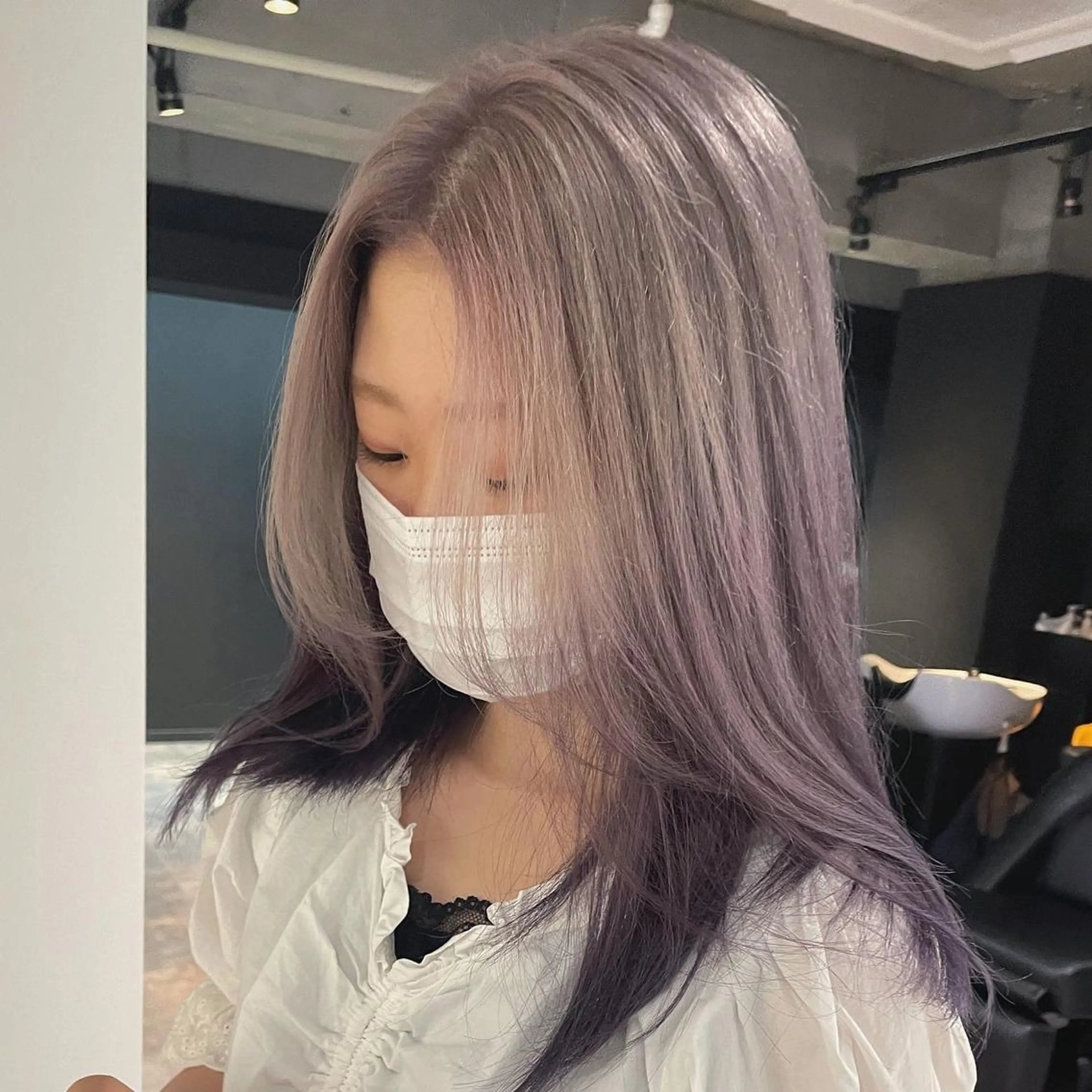 セミロング カラー グラデーションカラー ラベンダーカラー 女性艶髪マンツーマン YUKIのヘアスタイル