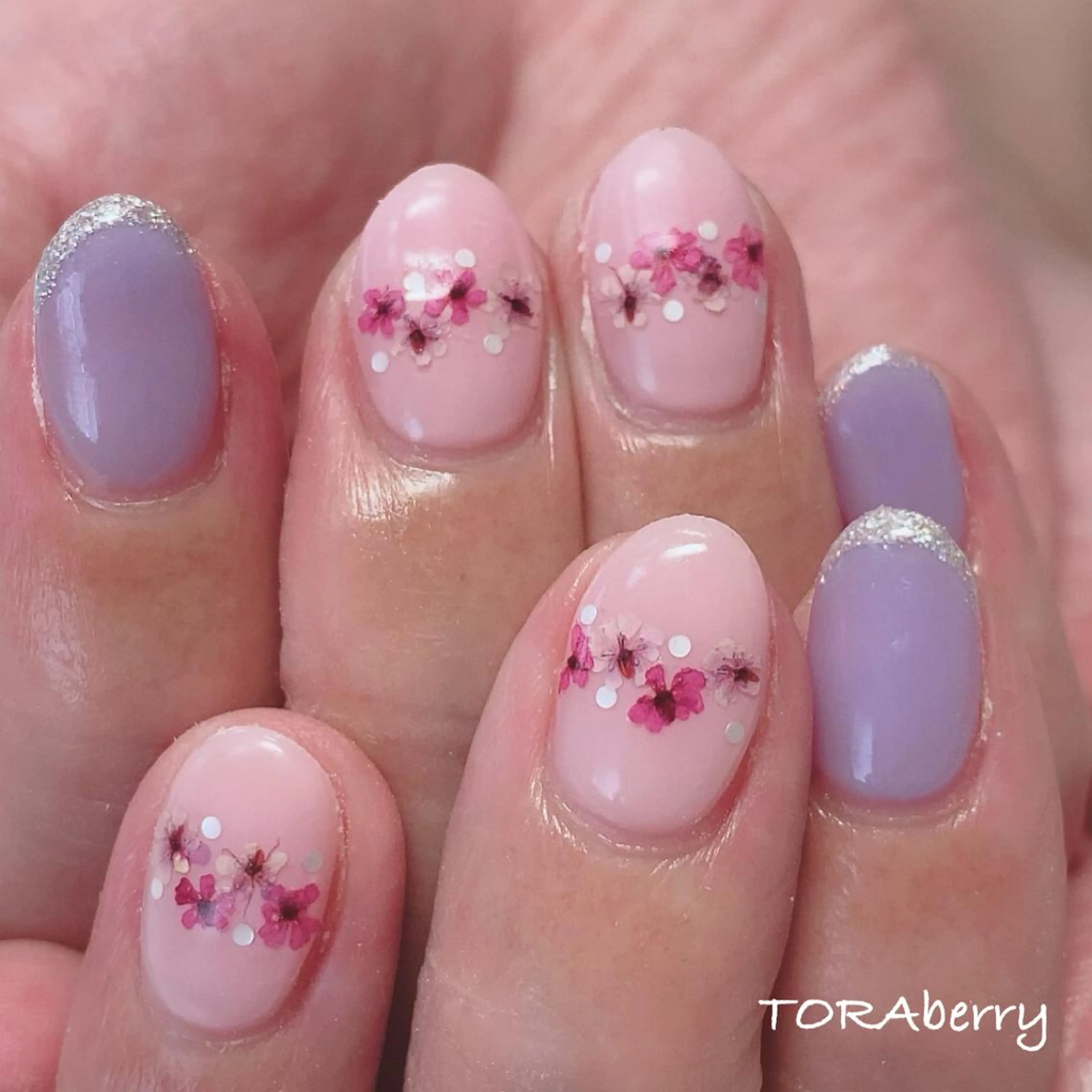 ネイル ハンドネイル ネイリスト なつみのネイルデザイン