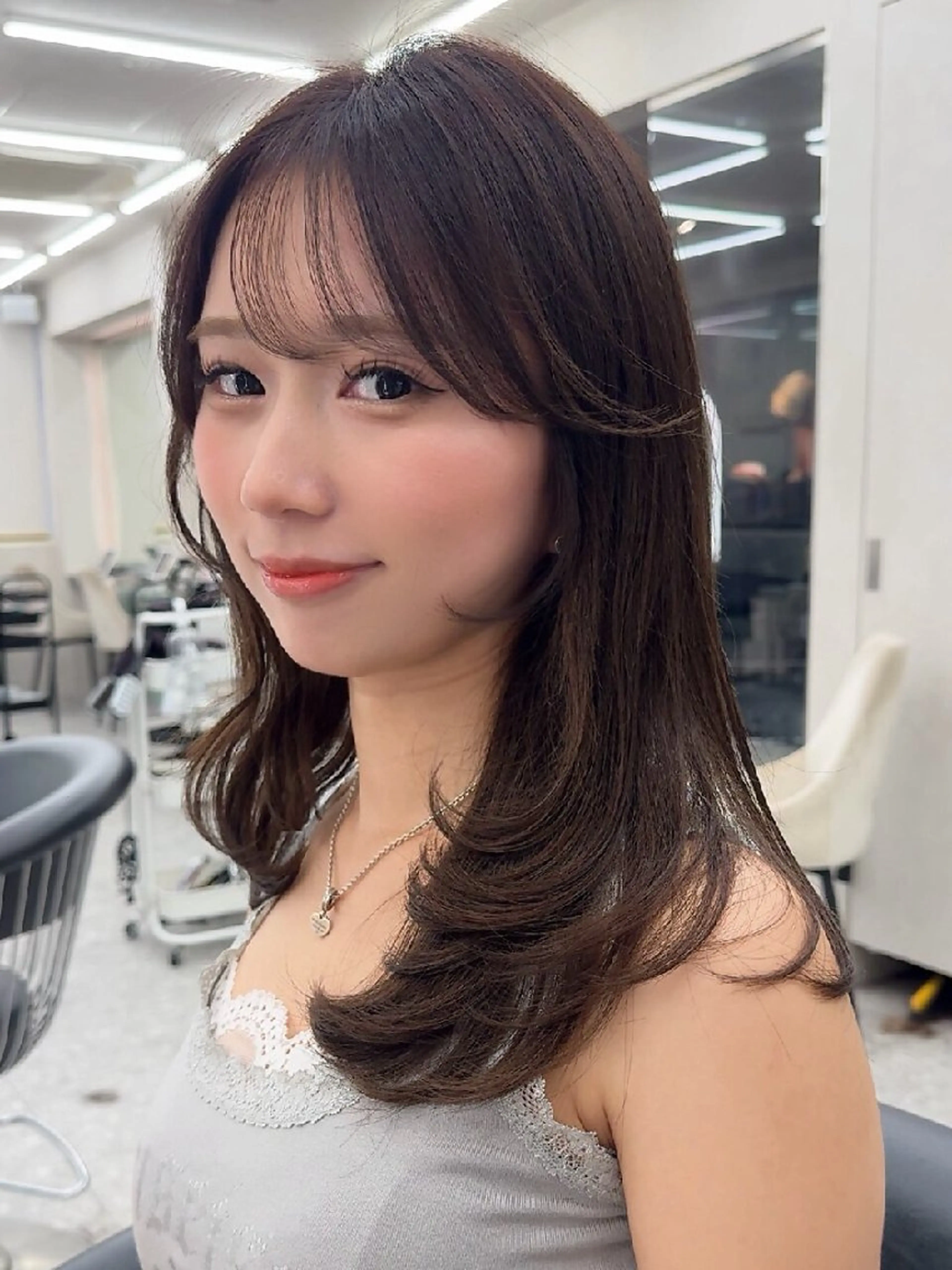 カラー ミディアム カット ヘアカラー トリートメント 髪質改善/韓国ヘア /透明感カラー🧸のヘアスタイル