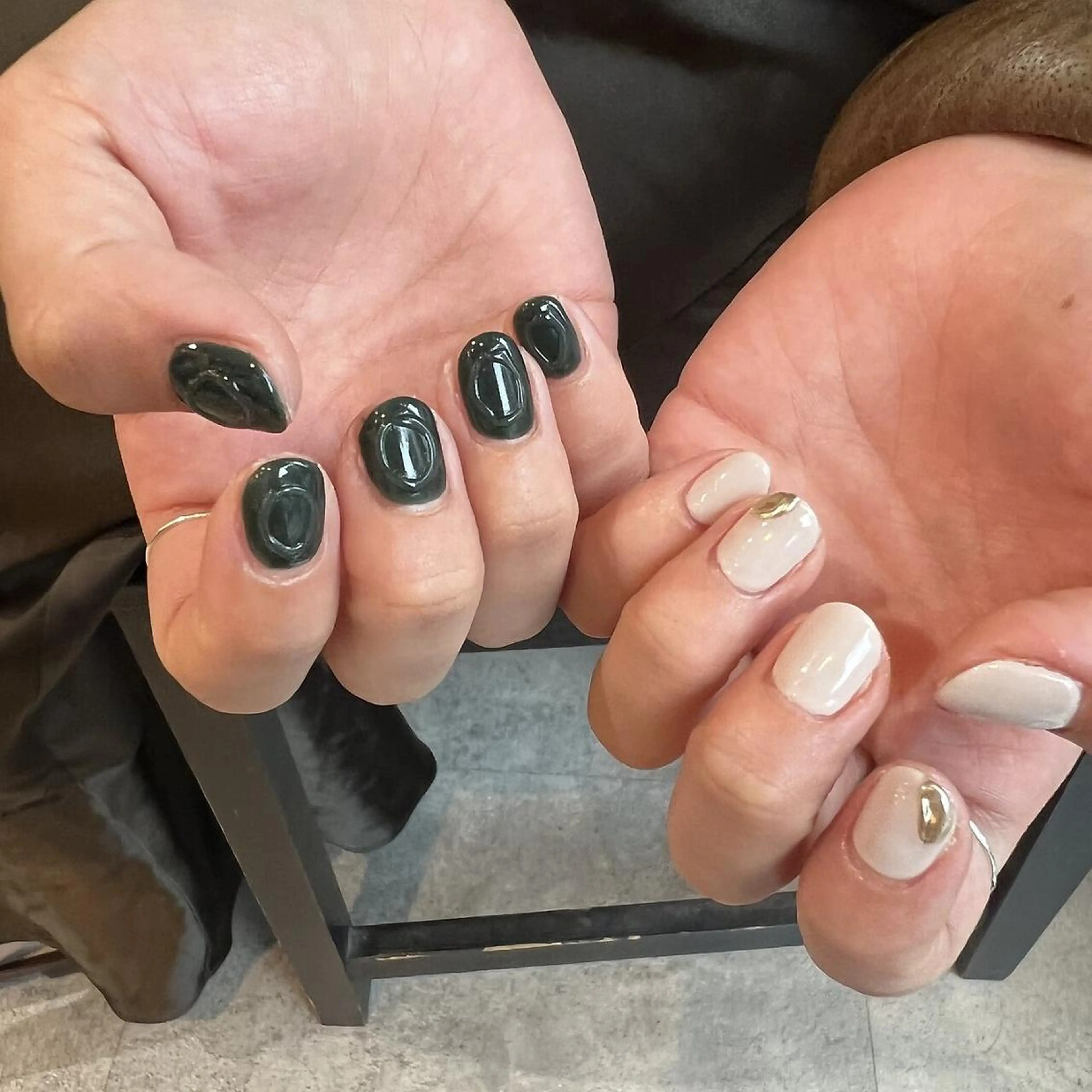 ネイル フレンチネイル ジェルネイル ガラスフレンチ グラデーション マグネットネイル ハンドネイル 【パラジェル認定】 newiネイル京橋のネイルデザイン